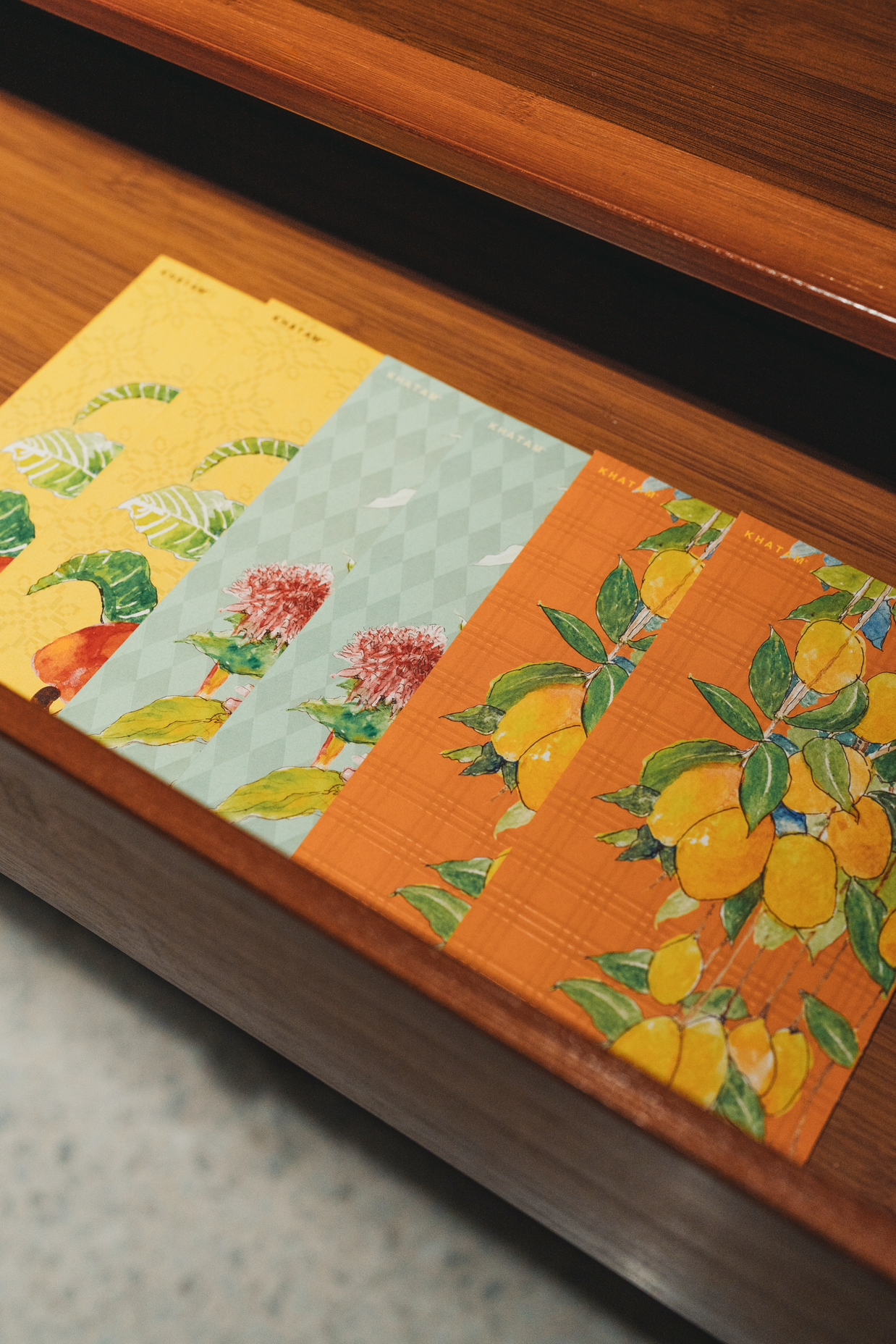 Sampul Raya Secebis Nostalgia E2