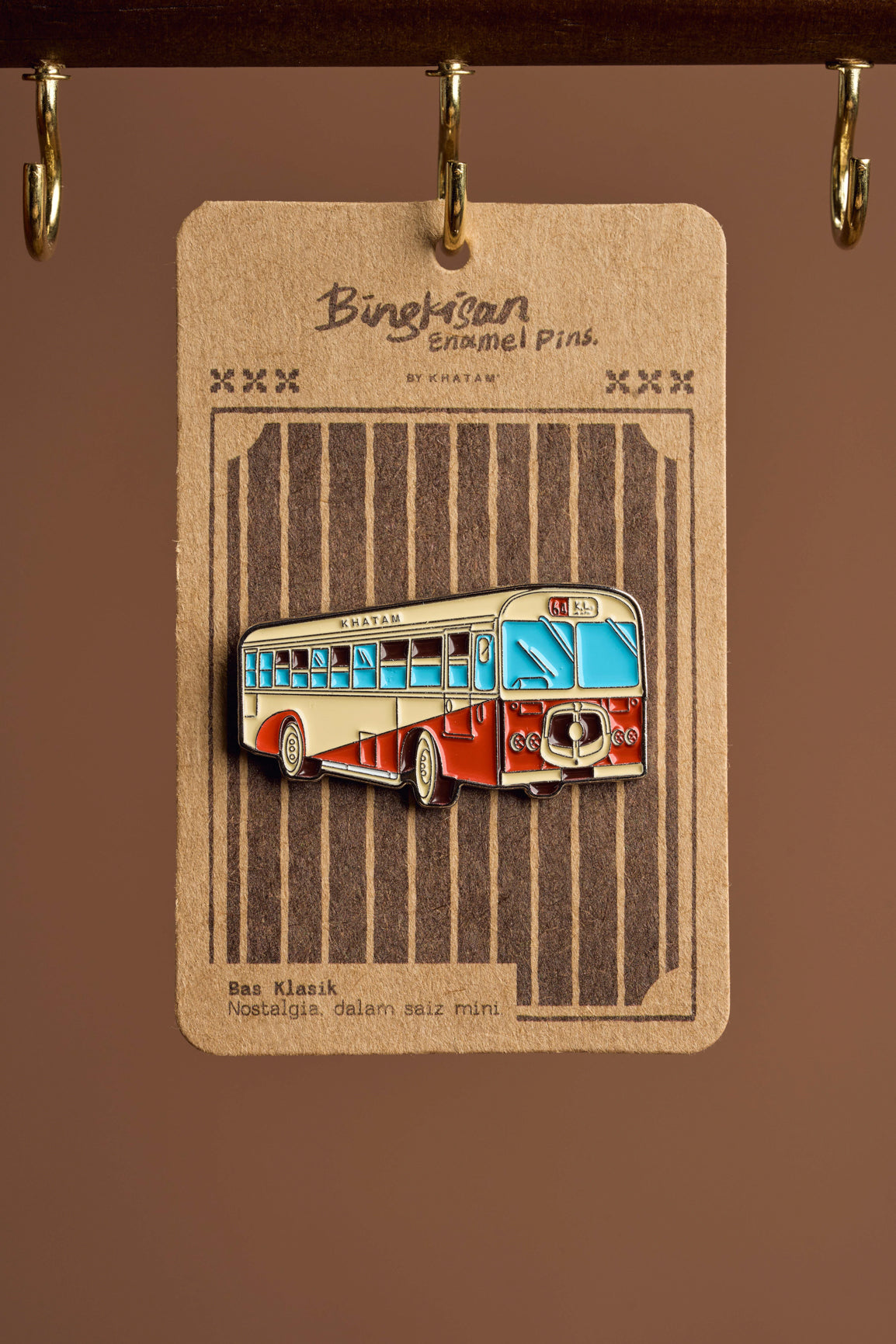Bingkisan Enamel Pin