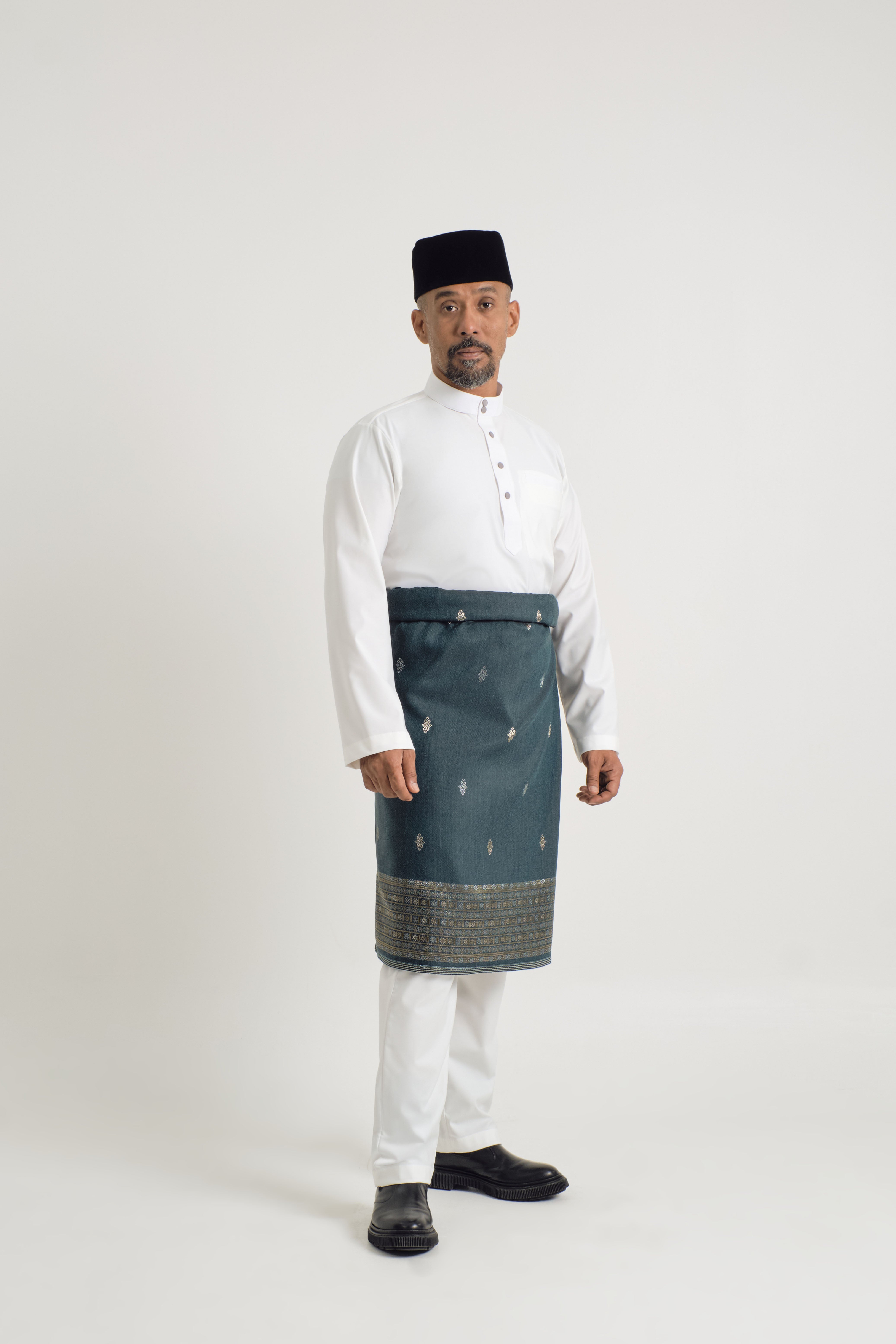 Patawali Baju Melayu Cekak Musang - Antique White
