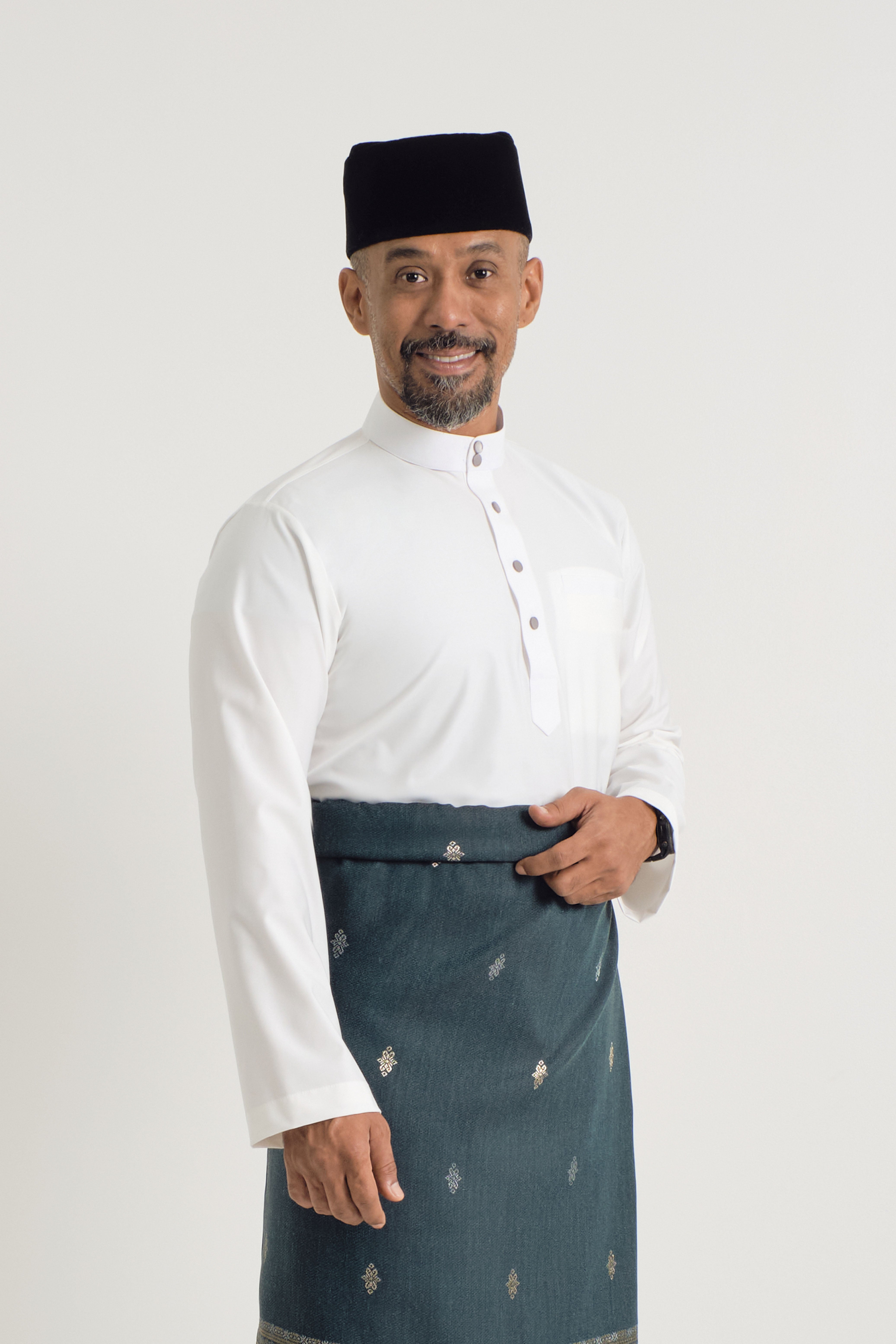 Patawali Baju Melayu Cekak Musang - Antique White
