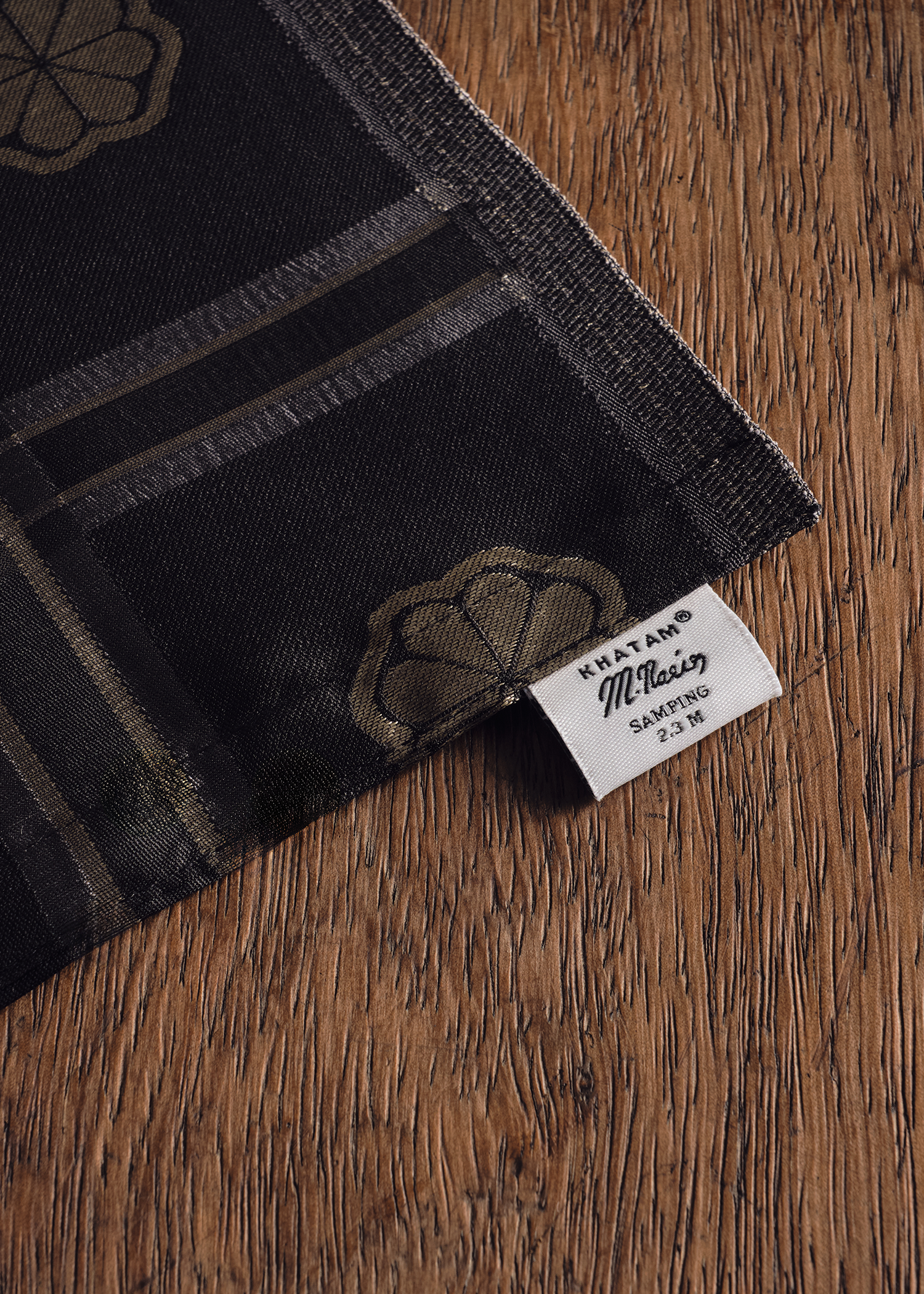 KHATAM x M.NASIR : Langgam Tampuk Manggis - Black