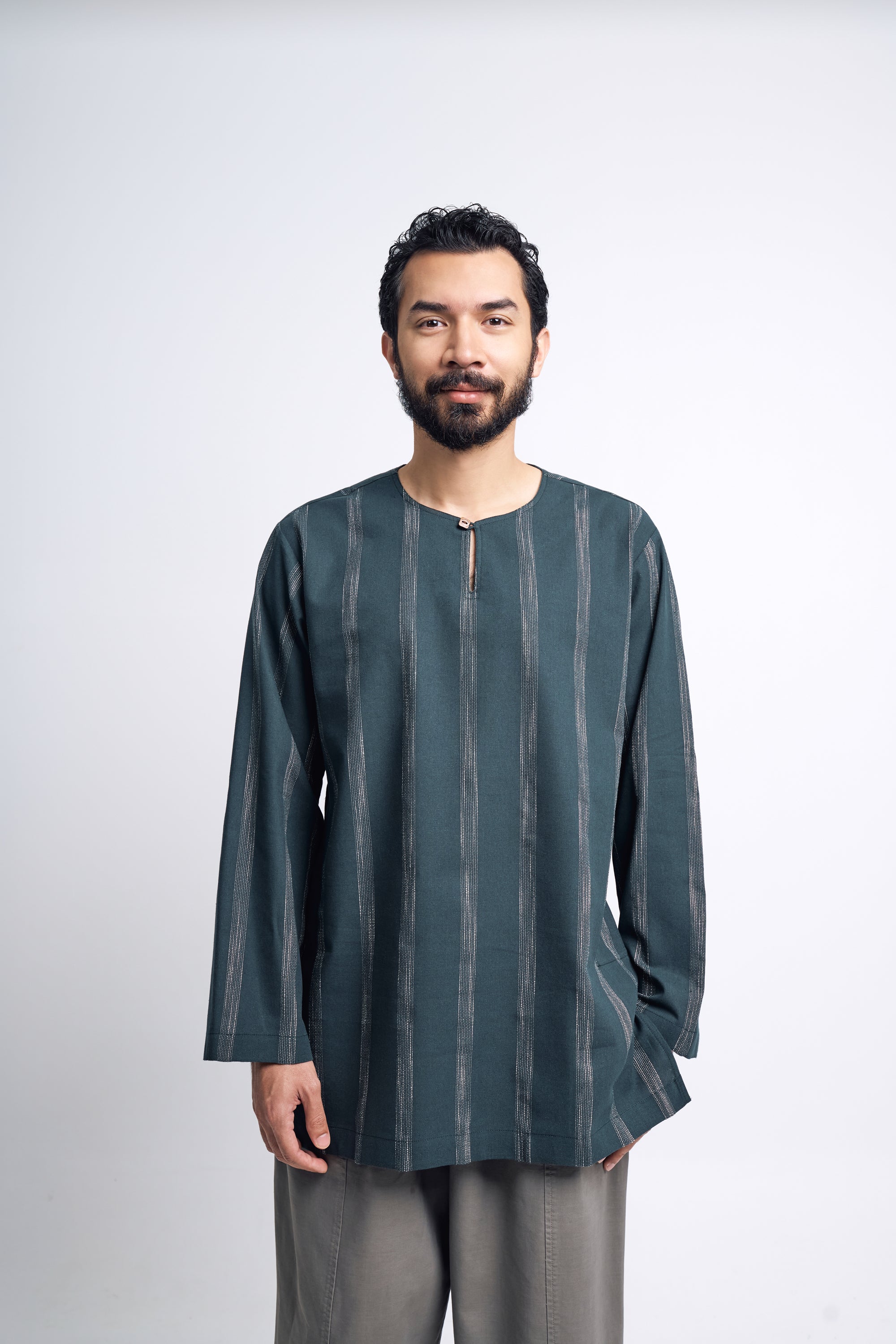 Detak Modern Fit Long Sleeves Top - Dark Green