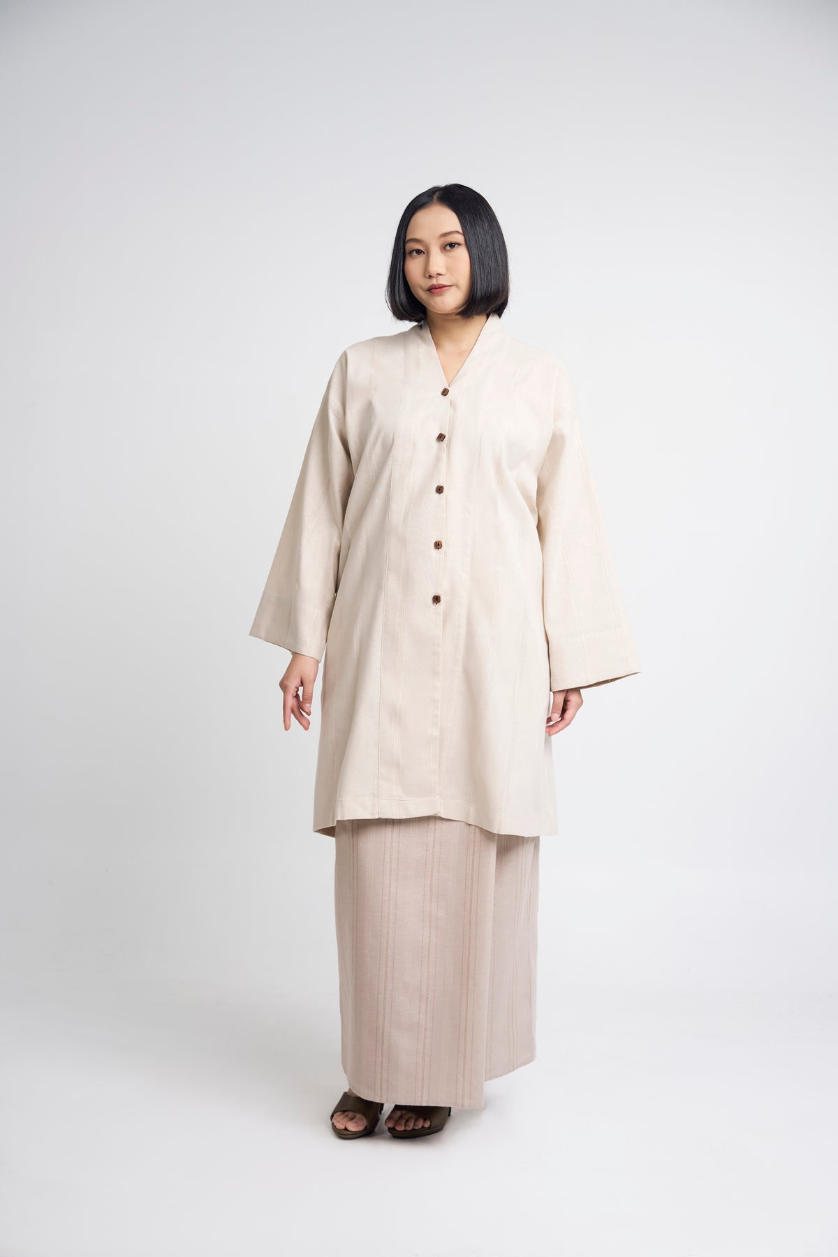 Detak Women Baju Belah - Beige