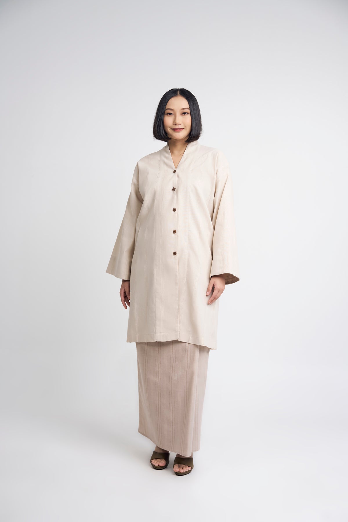 Detak Women Baju Belah - Beige