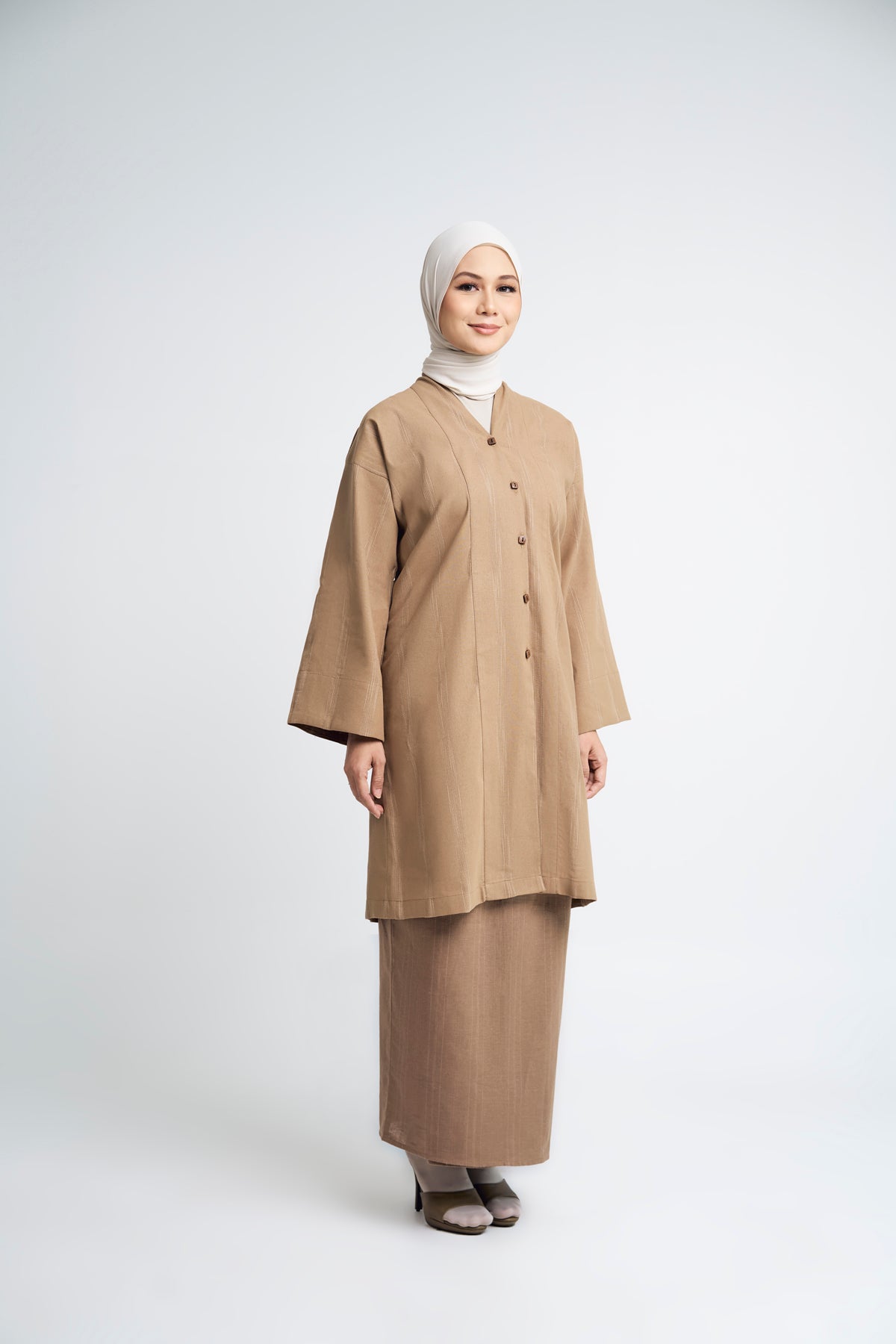 Detak Women Baju Belah - Khaki