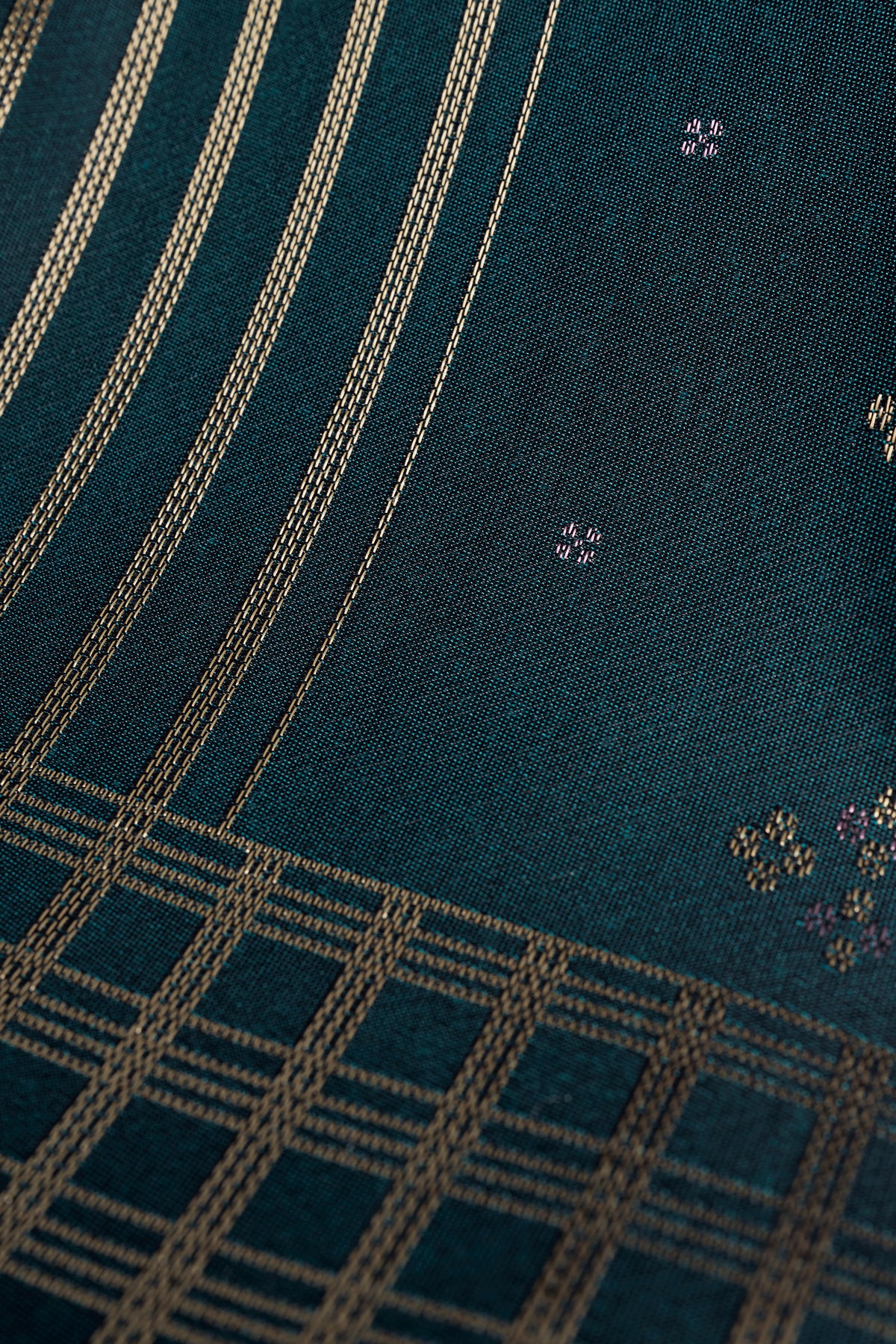 Samping Galur Cengkih - Hijau Emas