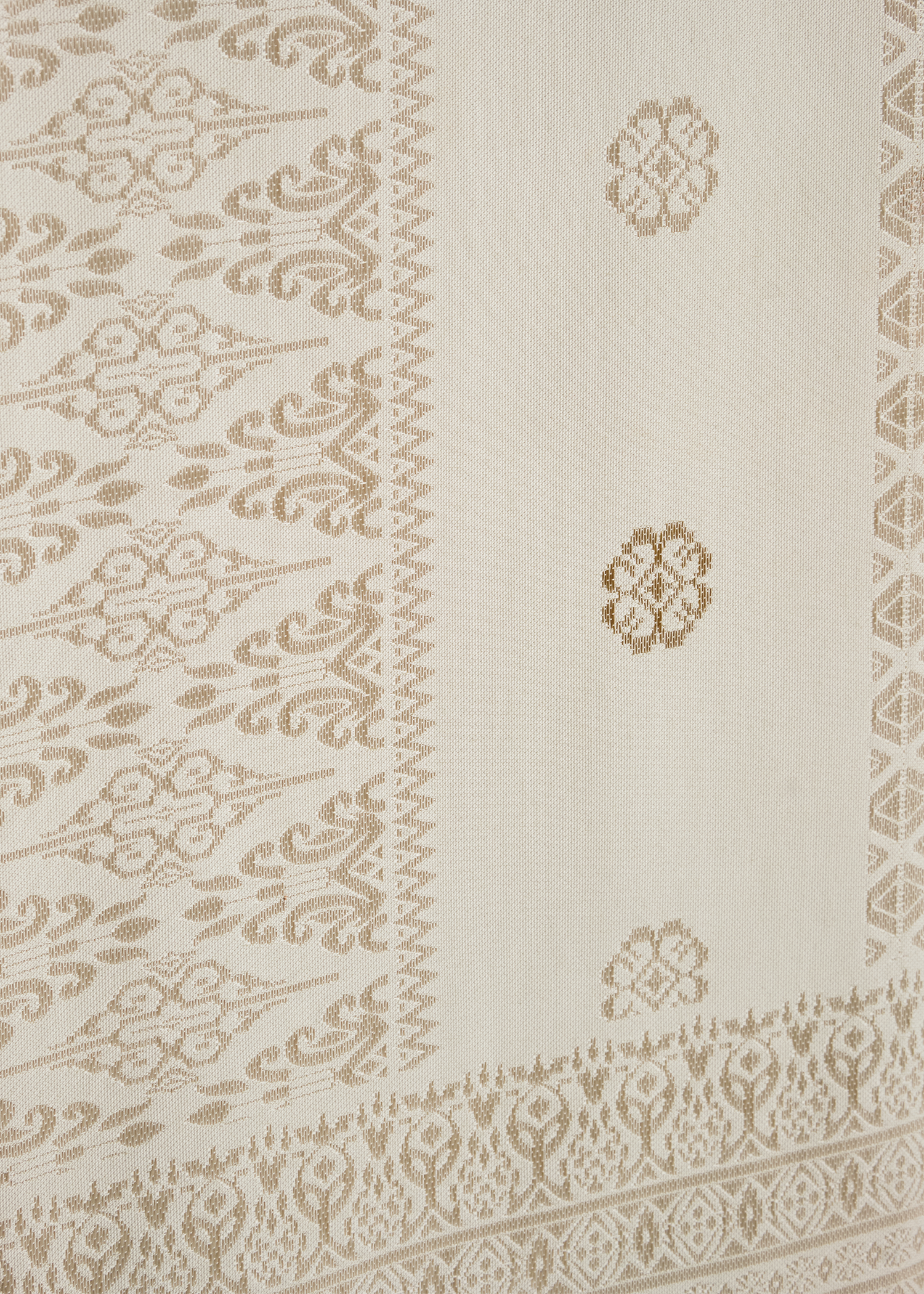 Samping Kembang Anakan Mawar - Gold Beige