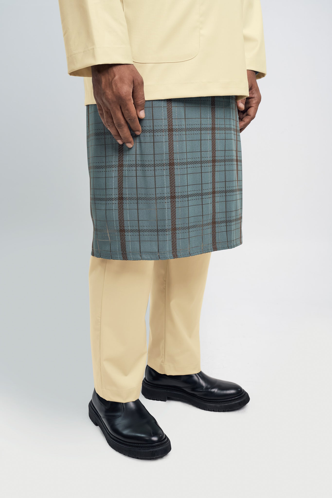 Patawali Modern Fit Baju Melayu Teluk Belanga - Kuning Langsat