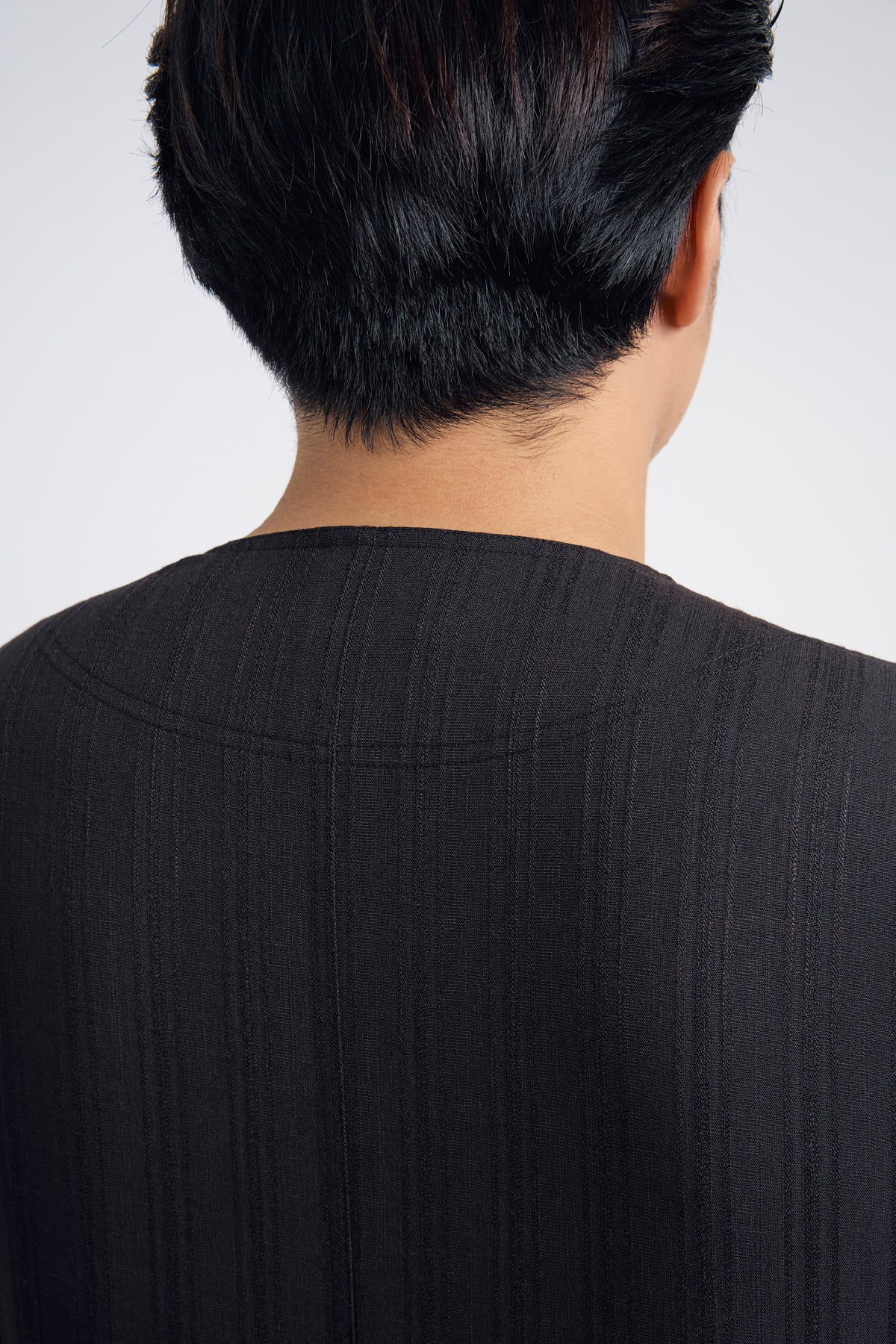 Lembar Modern Fit Long Sleeves Top - Black