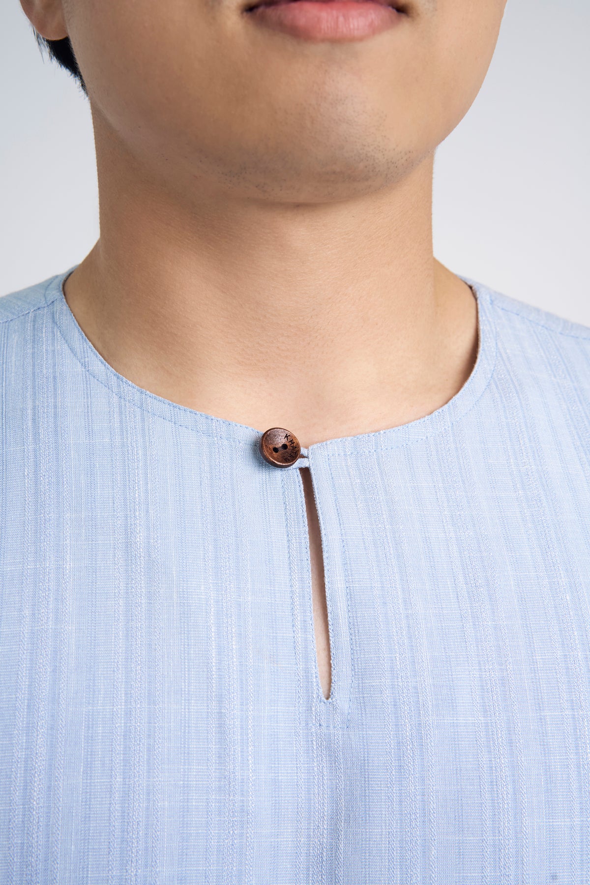 Lembar Modern Fit Long Sleeves Top - Light Blue