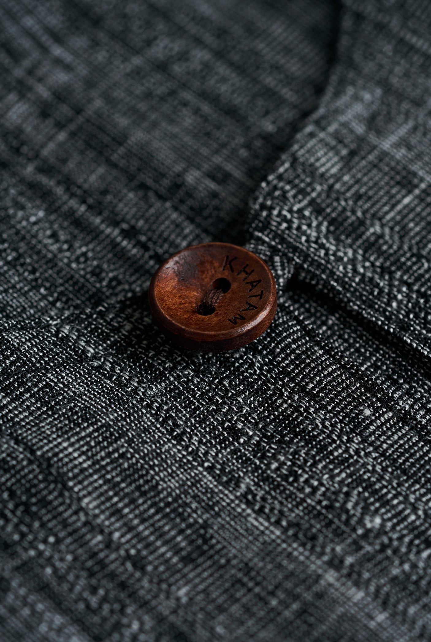 Lembar Modern Fit Long Sleeves Top - Charcoal