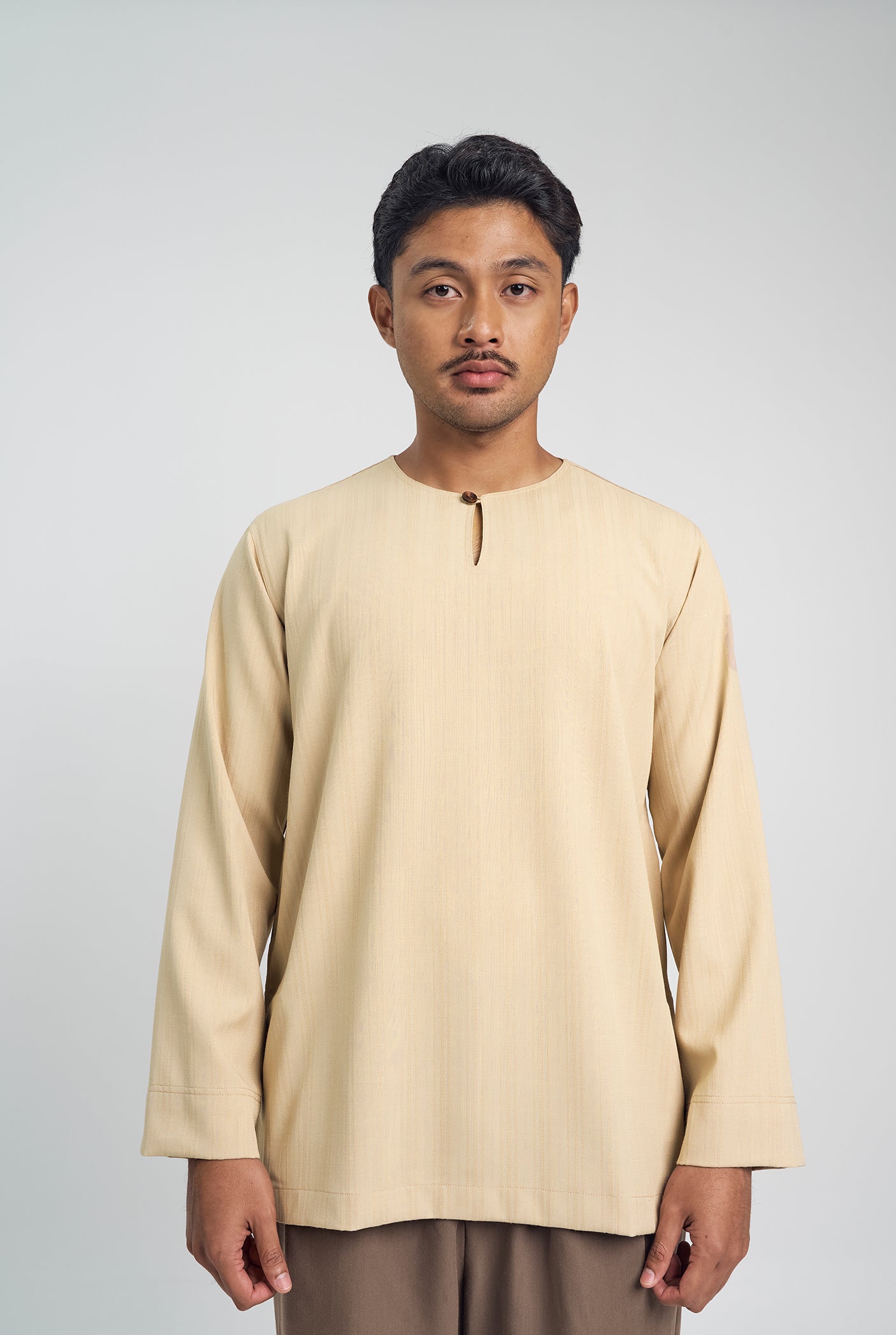 Lembar Modern Fit Long Sleeves Top - Light Brown