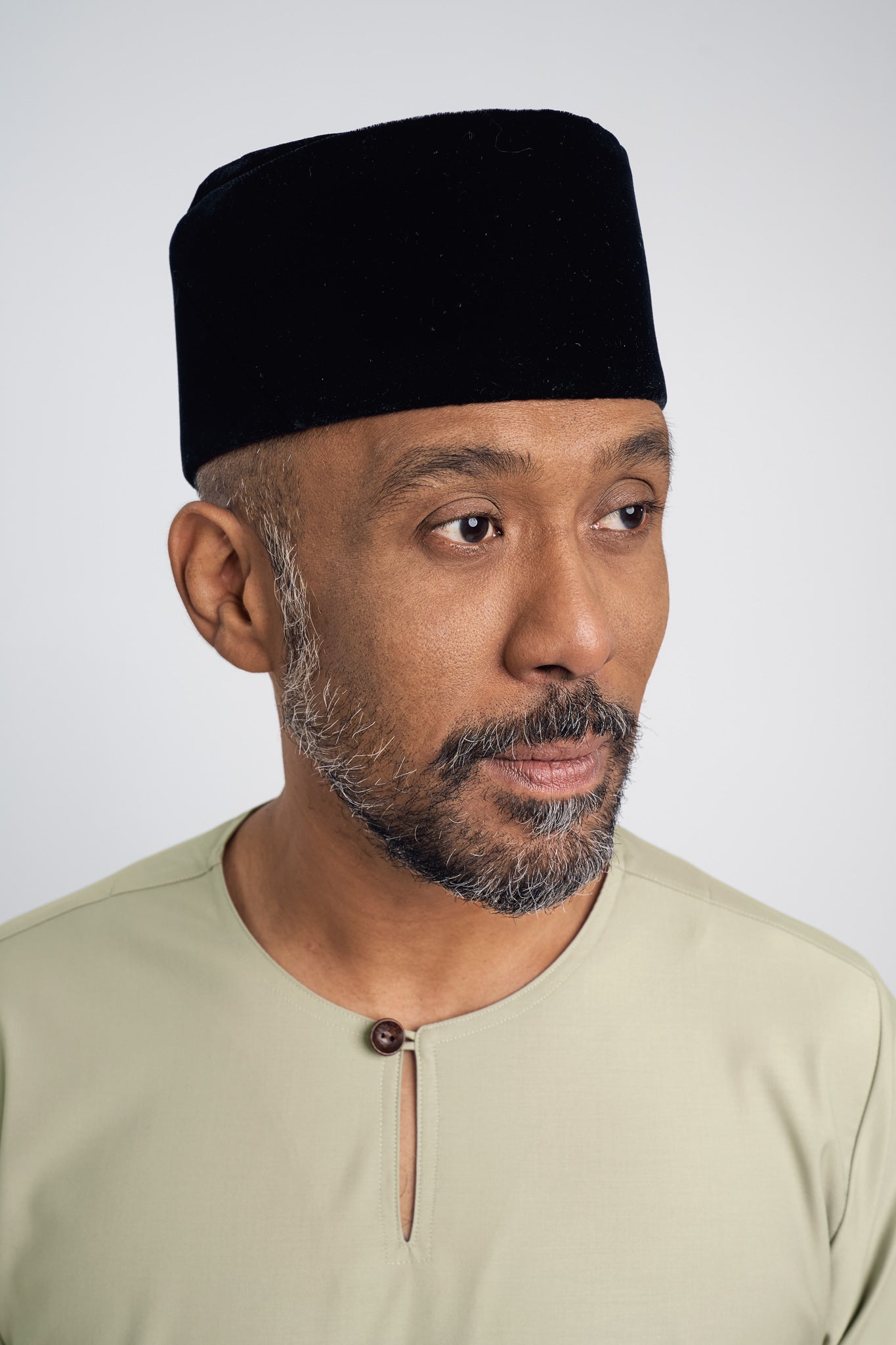 Patawali Modern Fit Baju Melayu Teluk Belanga - Light Khaki