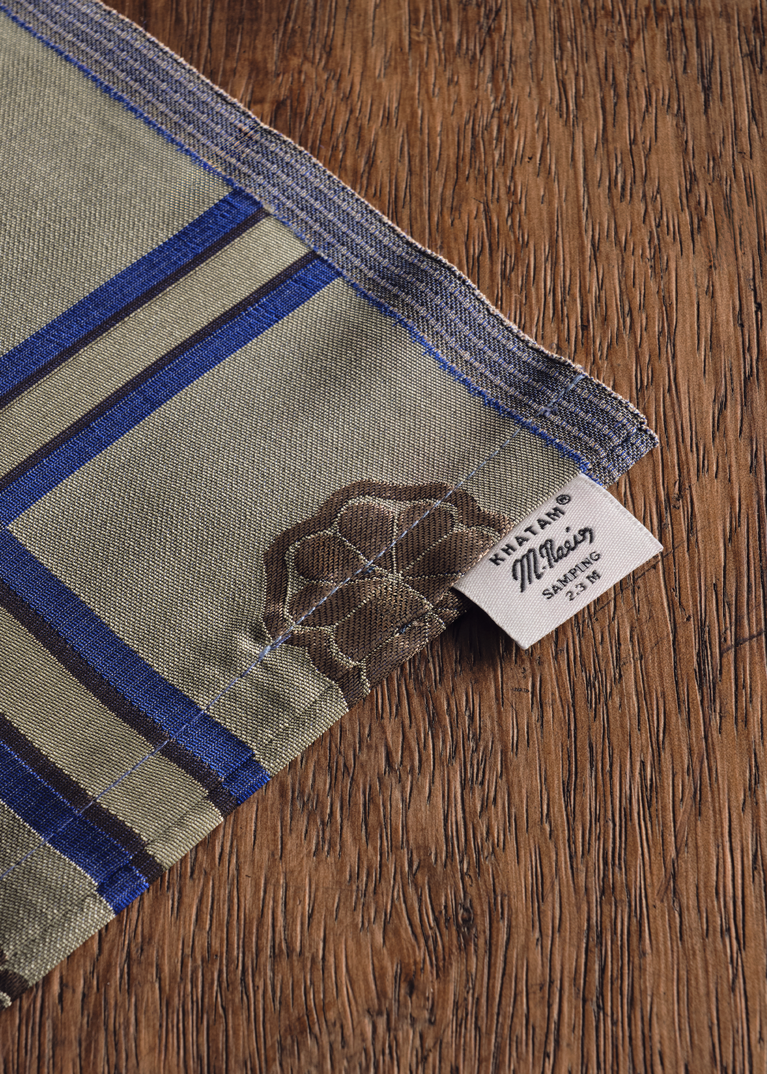 KHATAM x M.NASIR : Langgam Tampuk Manggis - Light Olive