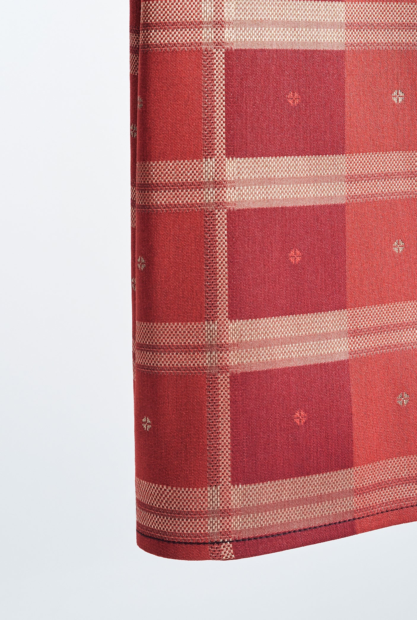 Samping Lajur Cengkih - Emas Merah