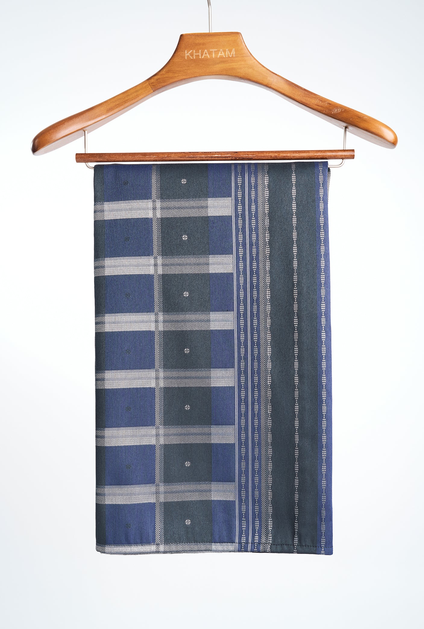 Samping Lajur Cengkih - Perak Biru