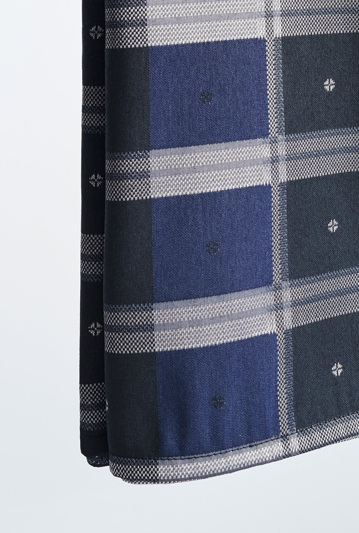 Samping Lajur Cengkih - Perak Biru