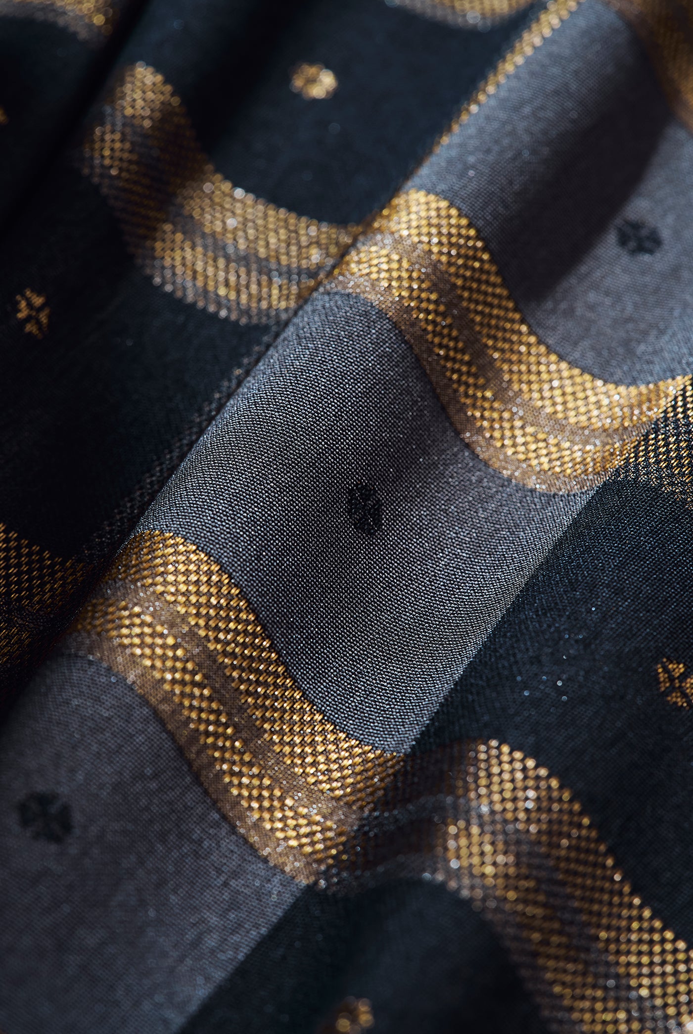 Samping Lajur Cengkih - Emas Hitam