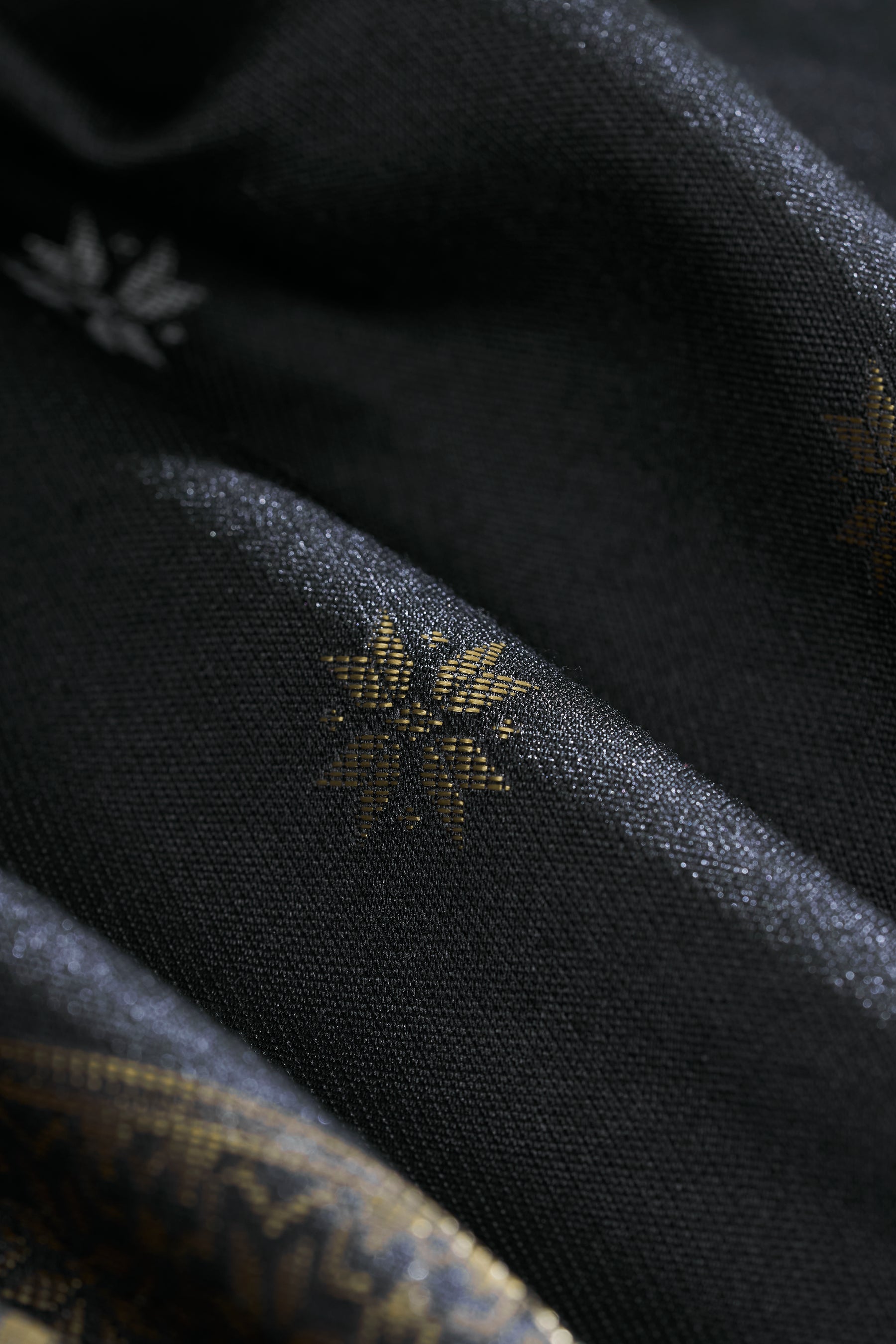 Samping Teruna Rebung - Arang