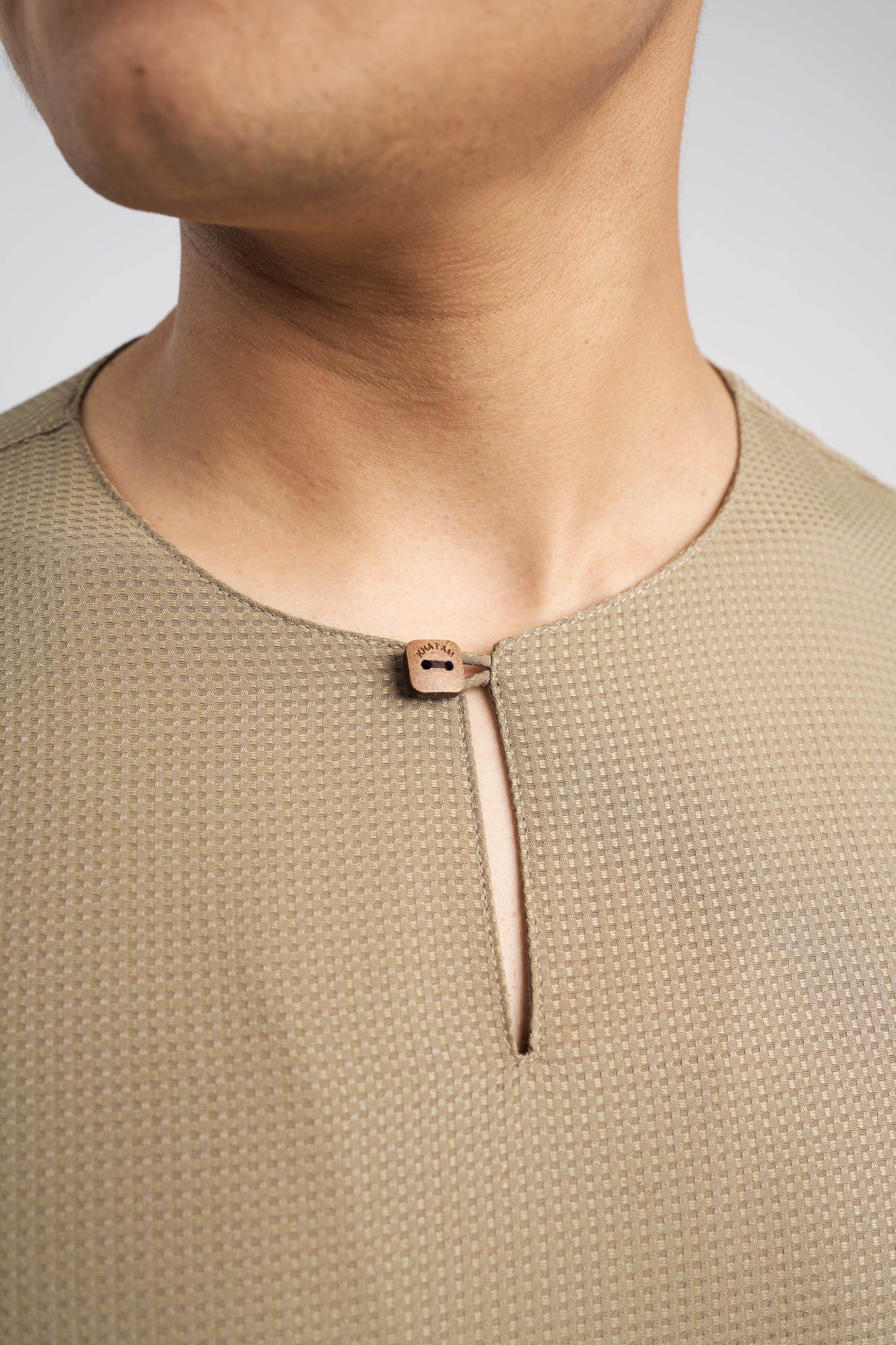 Nadim Modern Fit Top Quarter Sleeves - Light Olive