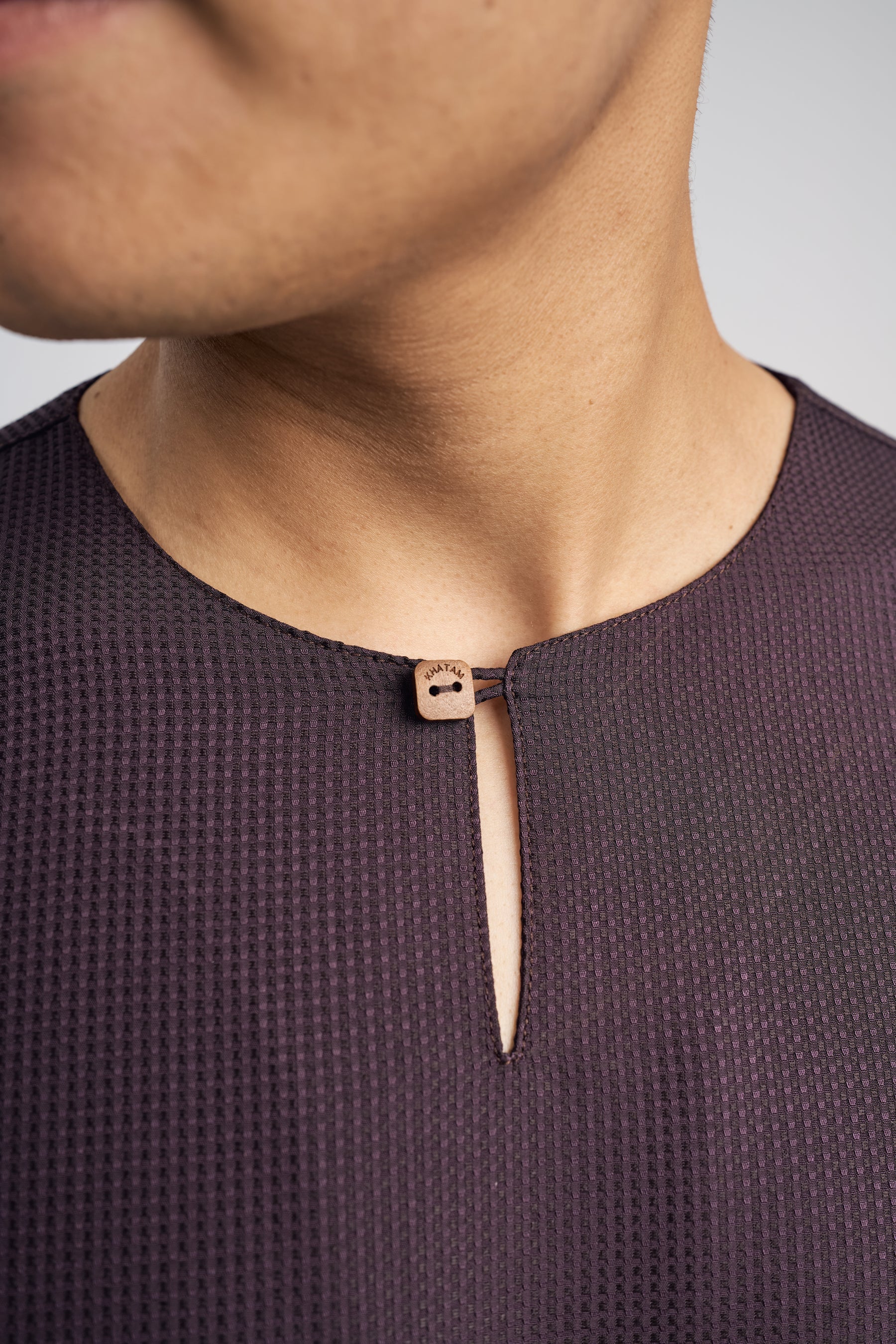 Nadim Modern Fit Top Quarter Sleeves - Dark Brown