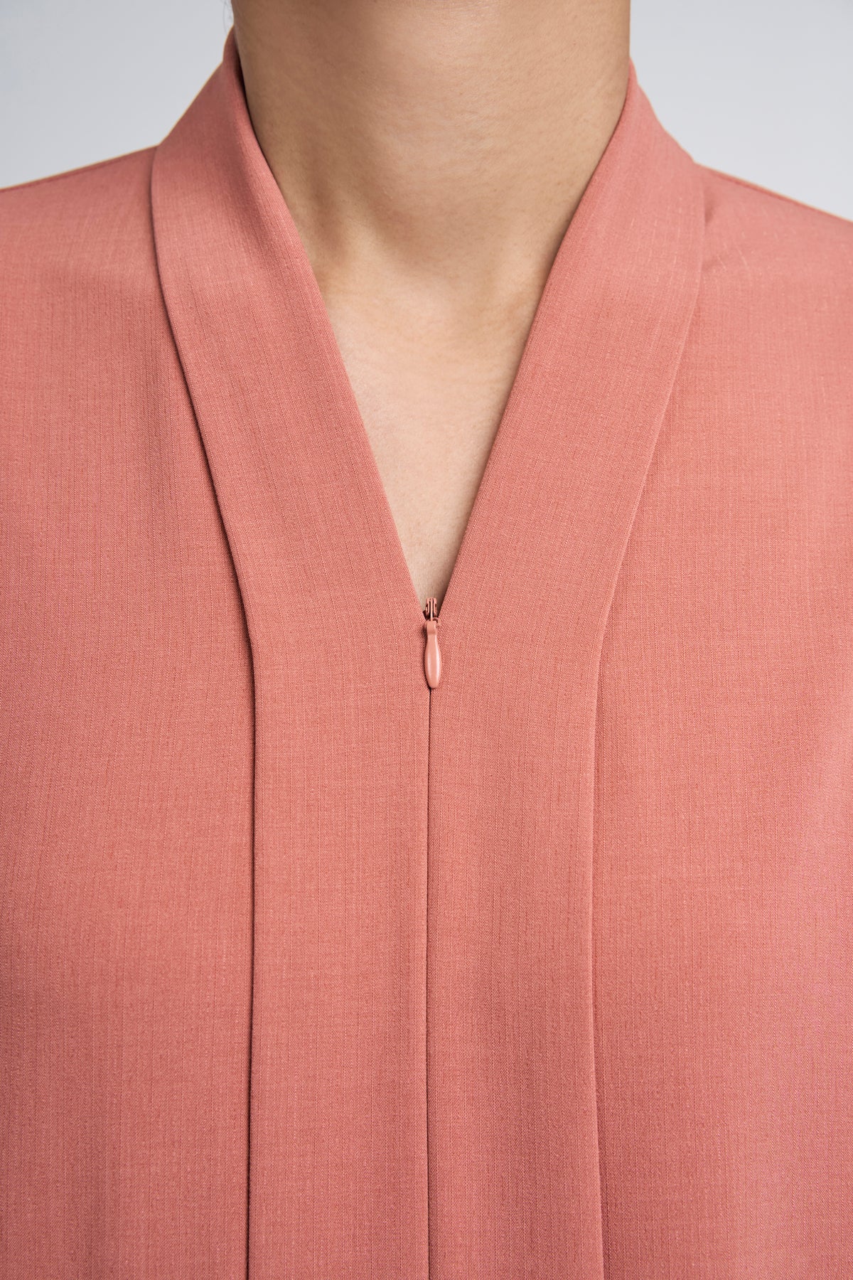 Nyonya Khatam Kemboja Kebaya Labuh - Salmon Pink