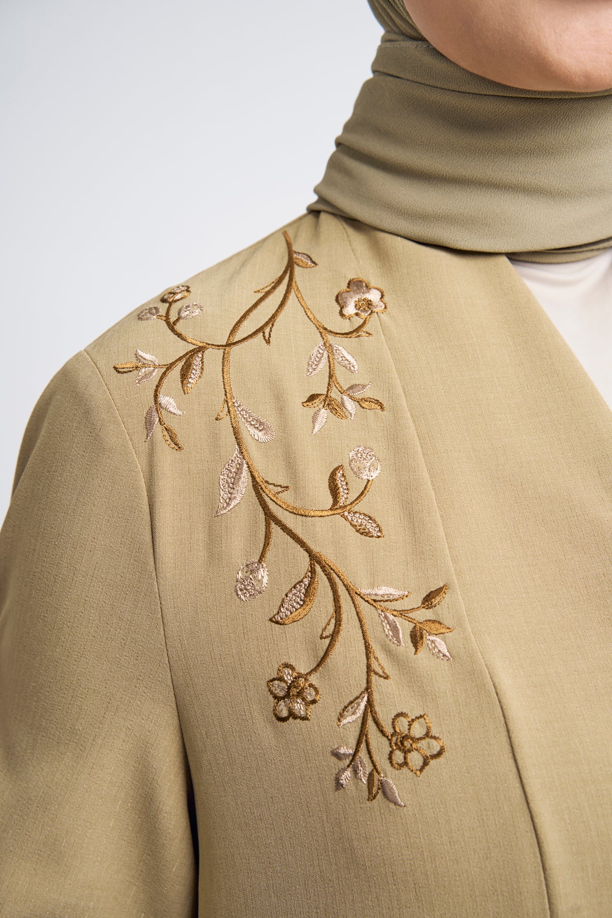 Nyonya Khatam Orked Kebaya - Moss Green