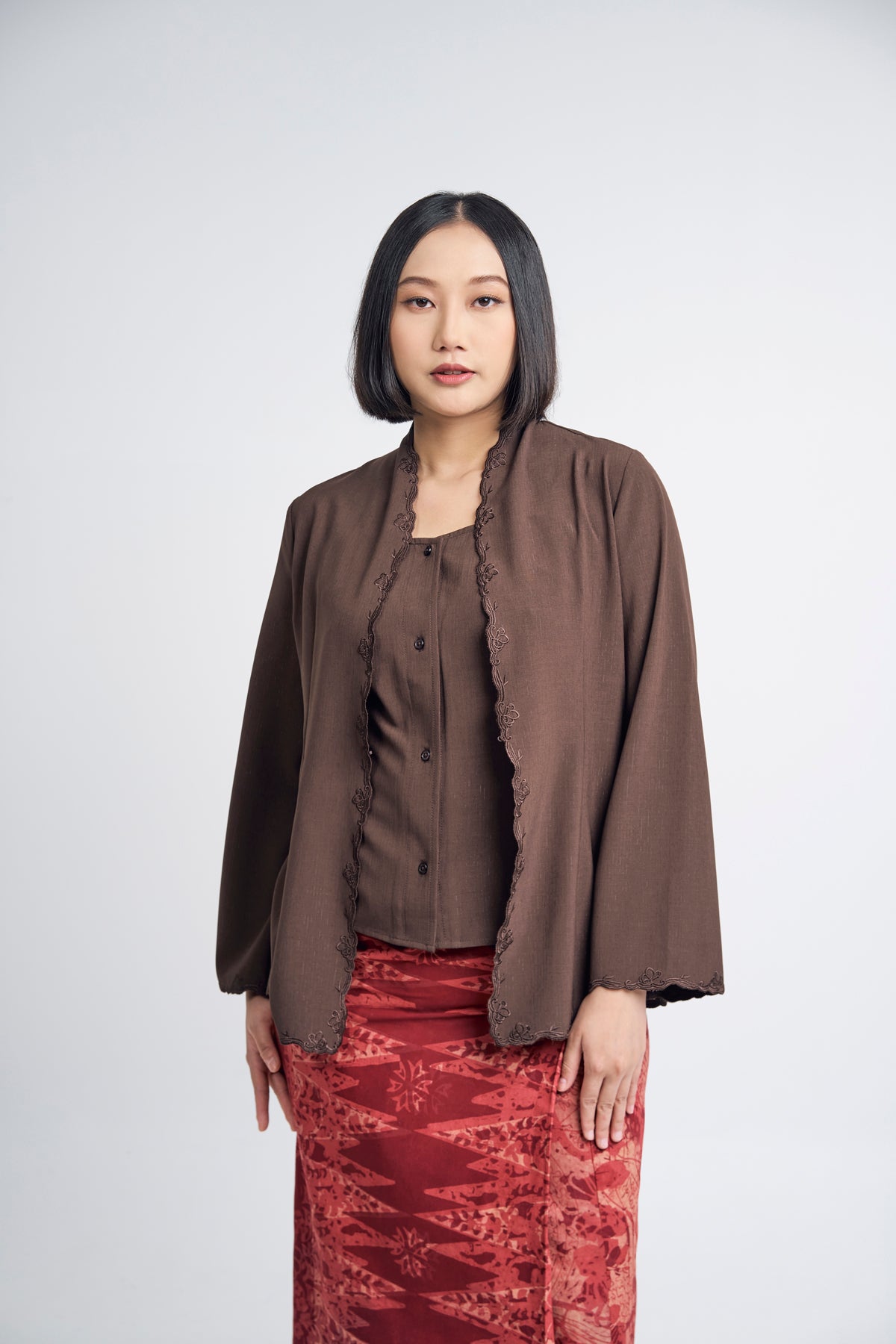 Nyonya Khatam Melor Kebaya Pendek Top - Dark Chocolate