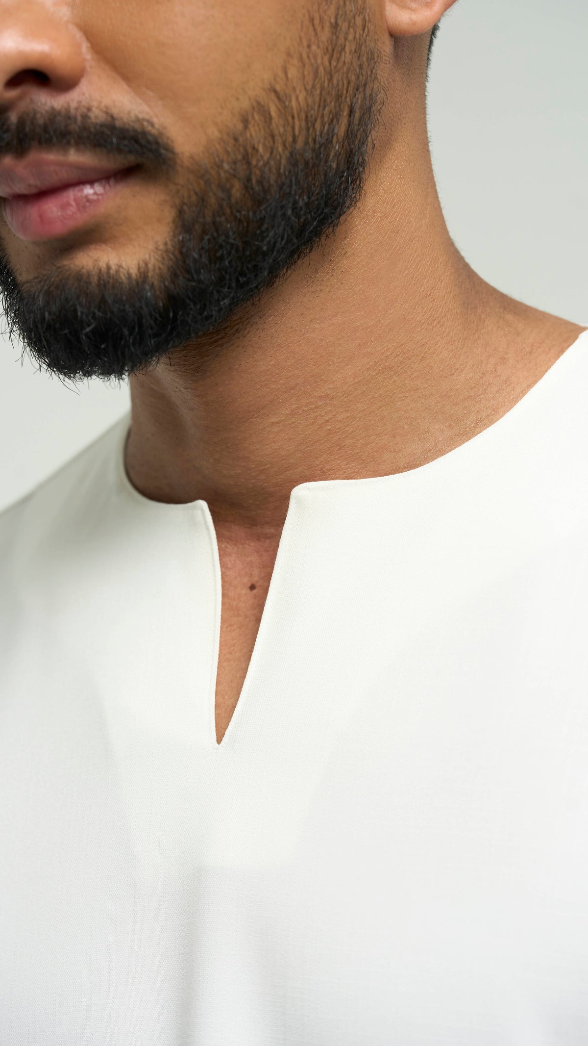 Tasor Loose Fit Quarter Sleeve Top - Off White