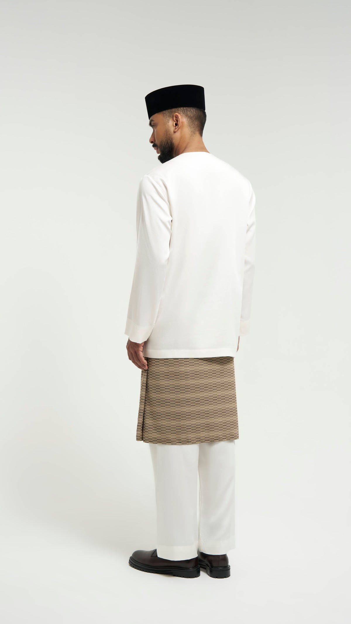 Tasor Loose Fit Teluk Belanga - Off White