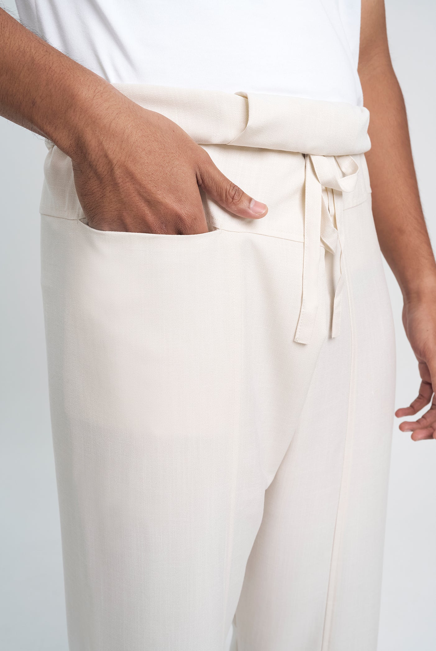 OG' Series Baju Melayu Teluk Belanga Klasik Seluar Ikat - Putih Gading