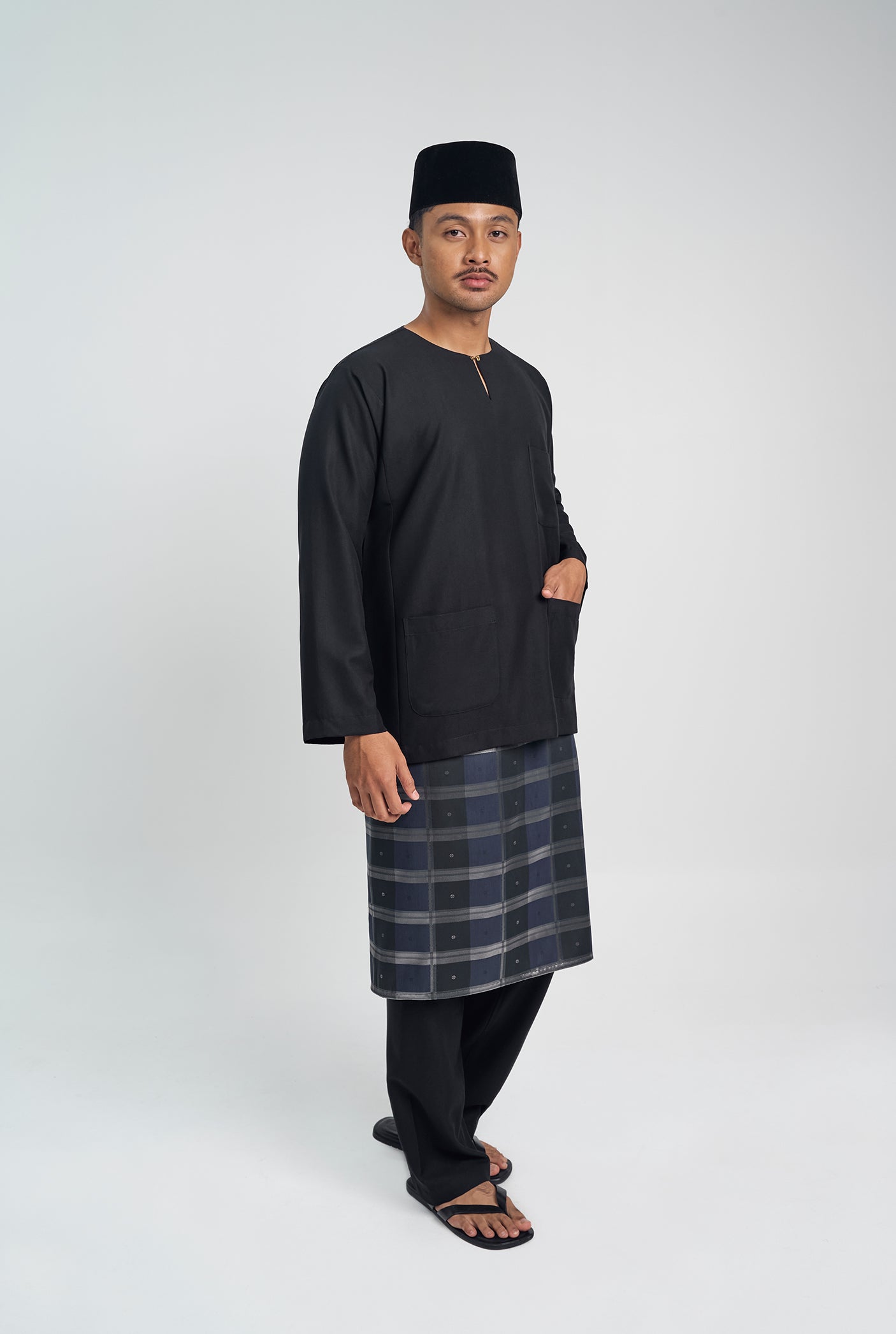 OG' Series Baju Melayu Teluk Belanga Klasik Seluar Ikat - Hitam Tundra