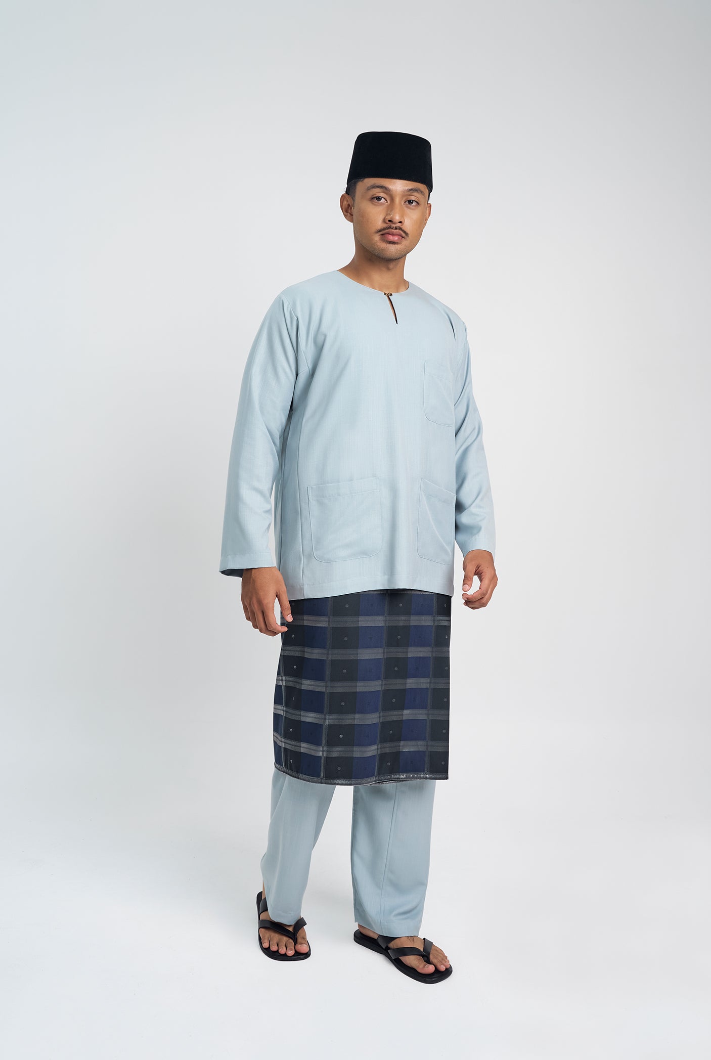 OG' Series Baju Melayu Teluk Belanga Klasik Seluar Ikat - Biru Muda