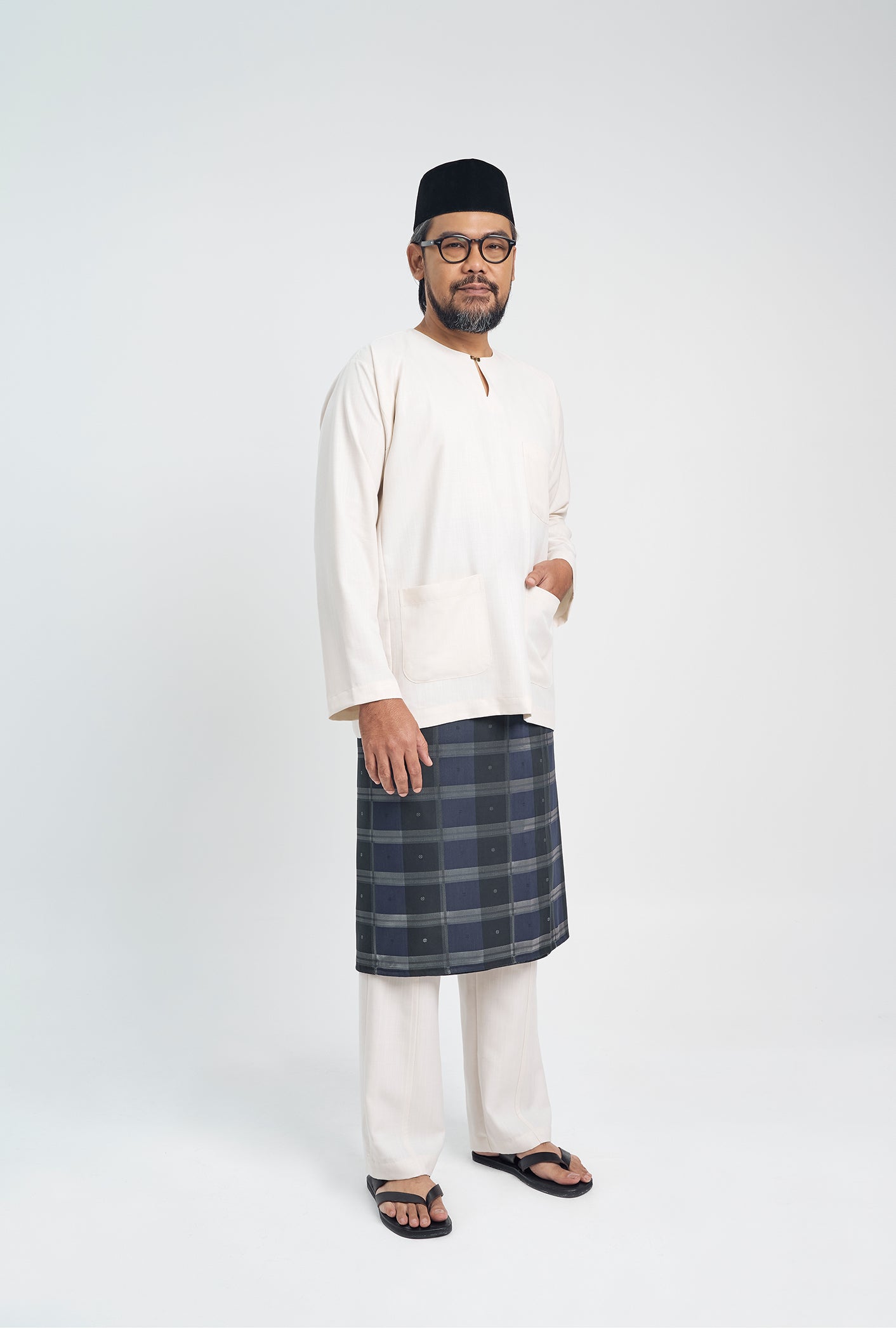 OG' Series Baju Melayu Teluk Belanga Klasik Seluar Moden - Putih Gading