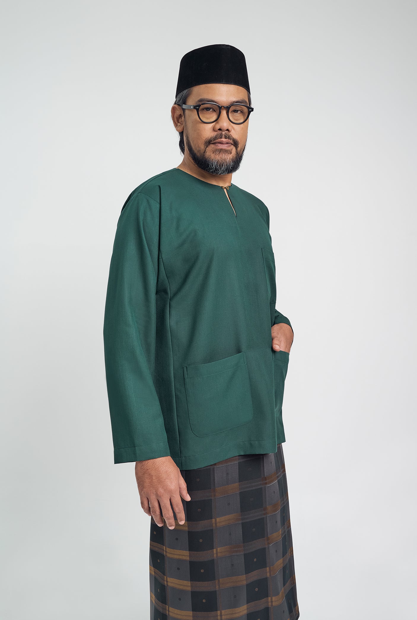 OG' Series Baju Melayu Teluk Belanga Klasik Seluar Moden - Hijau Zamrud