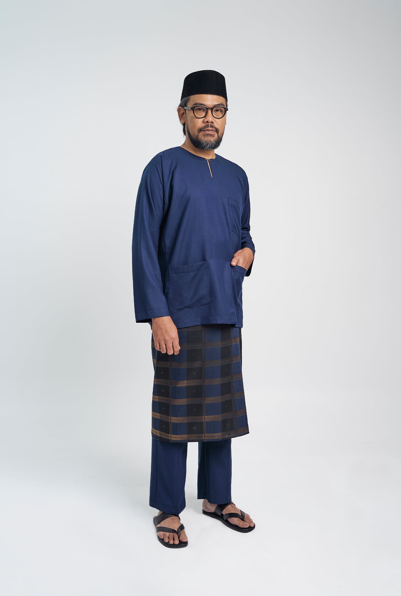 OG' Series Baju Melayu Teluk Belanga Klasik Seluar Moden - Biru Gelap