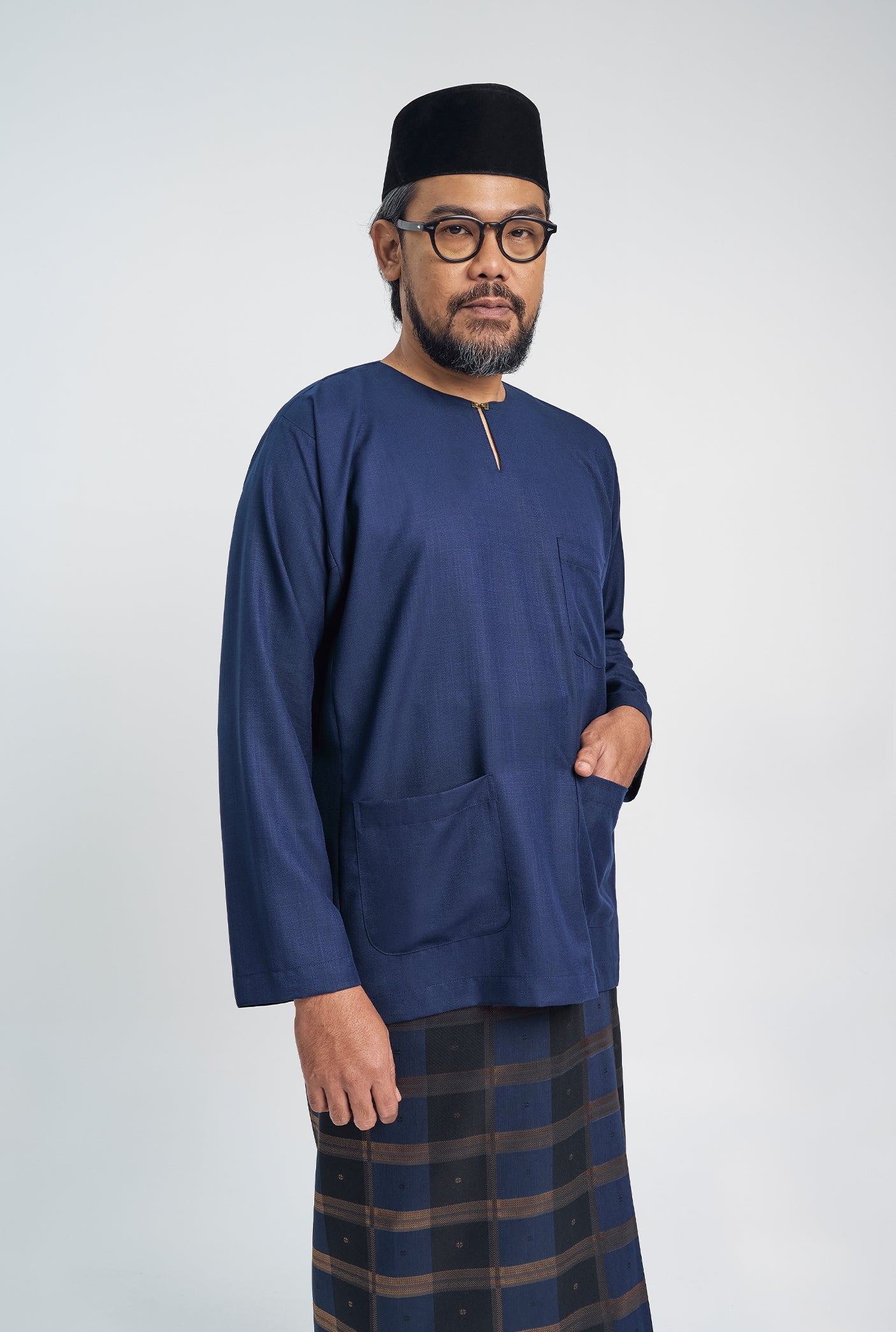 OG' Series Baju Melayu Teluk Belanga Klasik Seluar Moden - Biru Gelap