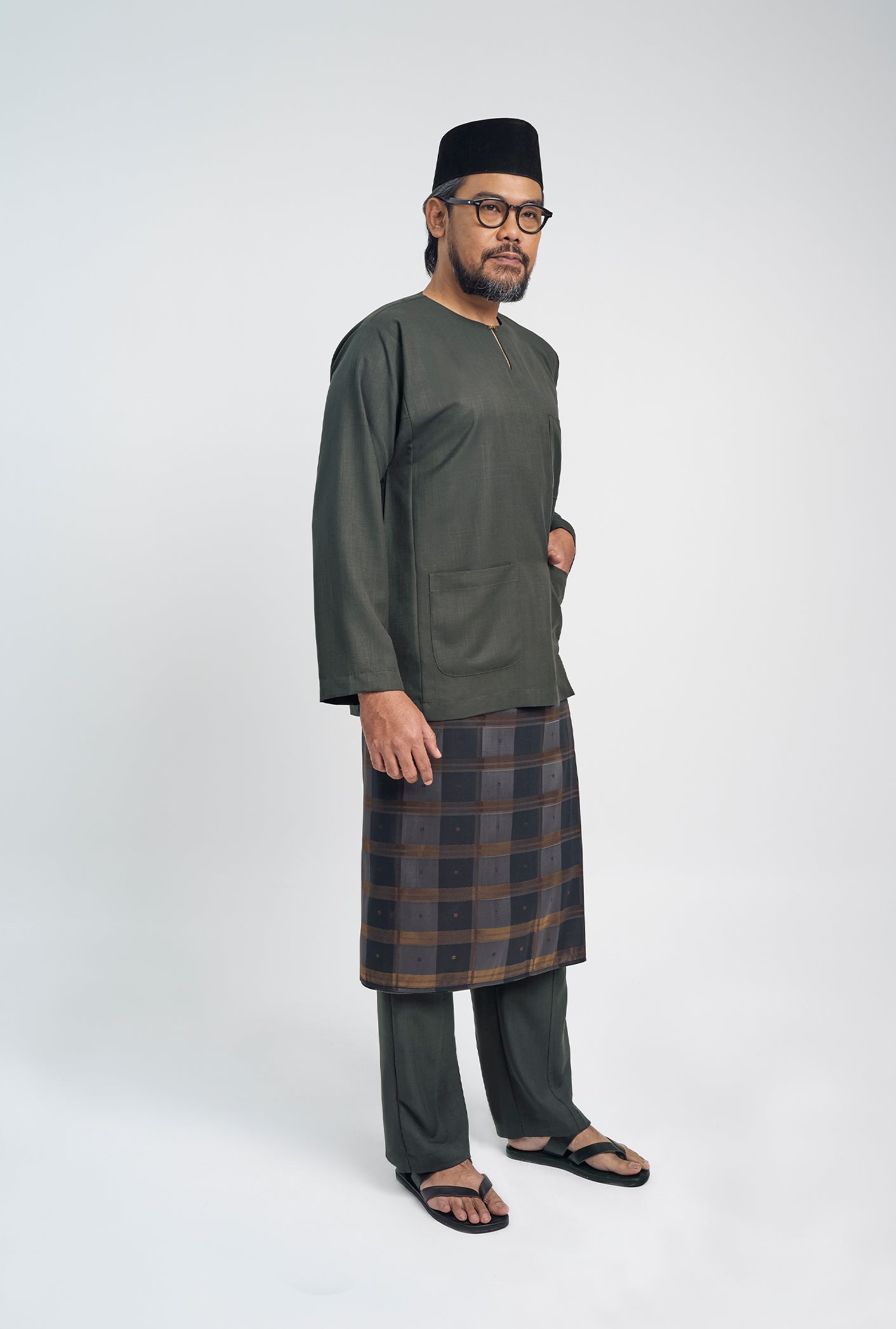 OG' Series Baju Melayu Teluk Belanga Klasik Seluar Moden - Hijau Arang