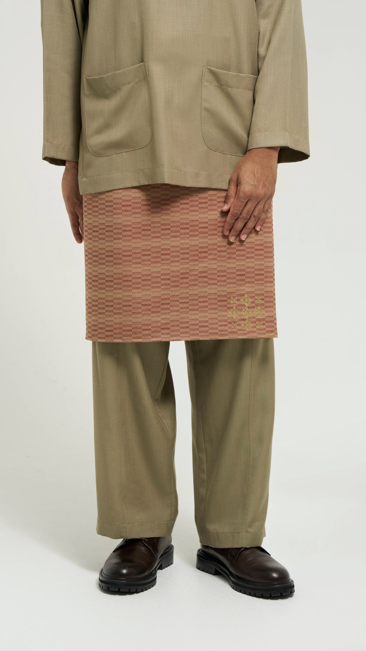OG' Series Baju Melayu Teluk Belanga Klasik Seluar Moden - Hijau Lumut