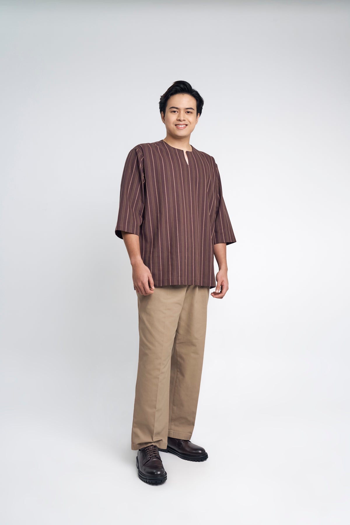 Palong Loose Fit Men Top Quarter - Dark Purple