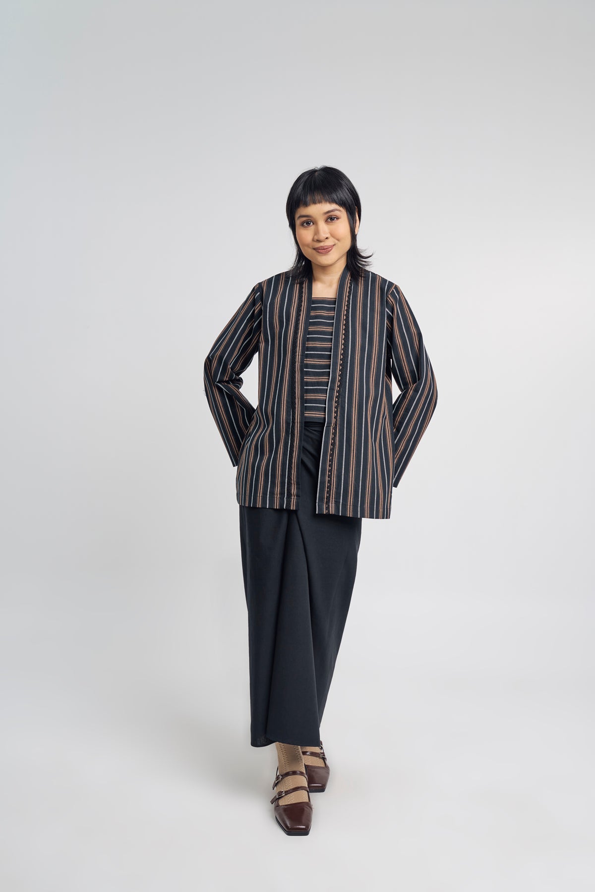 Palong Women Kebaya Pendek - Black