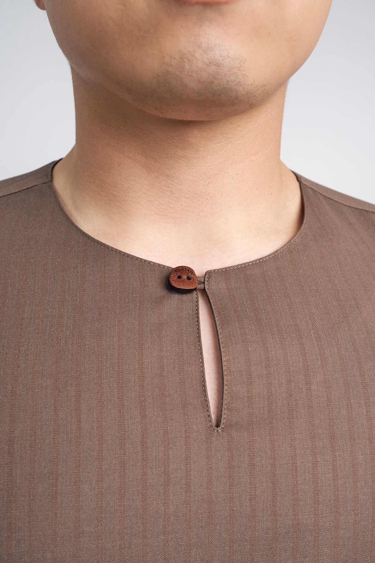 Pasak Modern Fit Top Quarter Sleeves - Brown