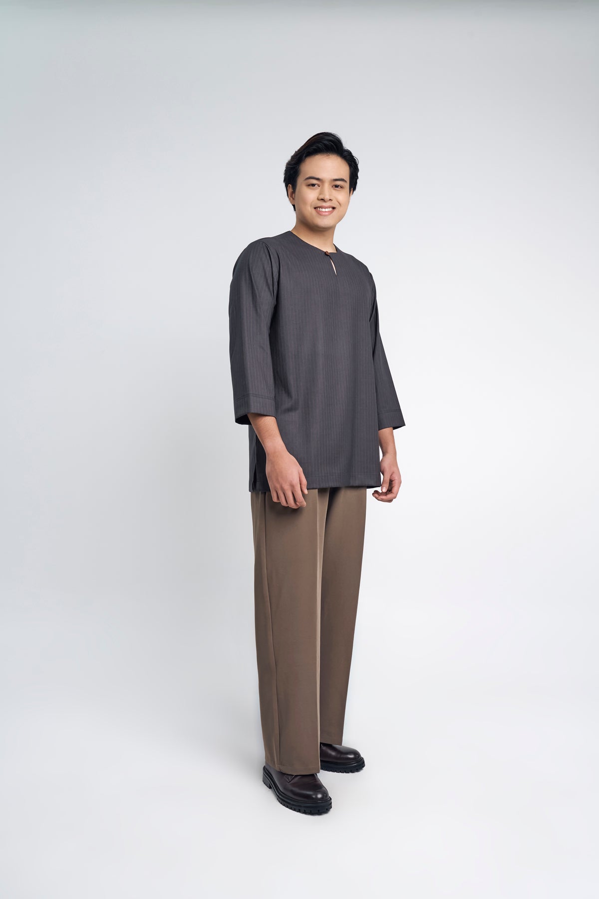 Pasak Modern Fit Top Quarter Sleeves - Deep Grey