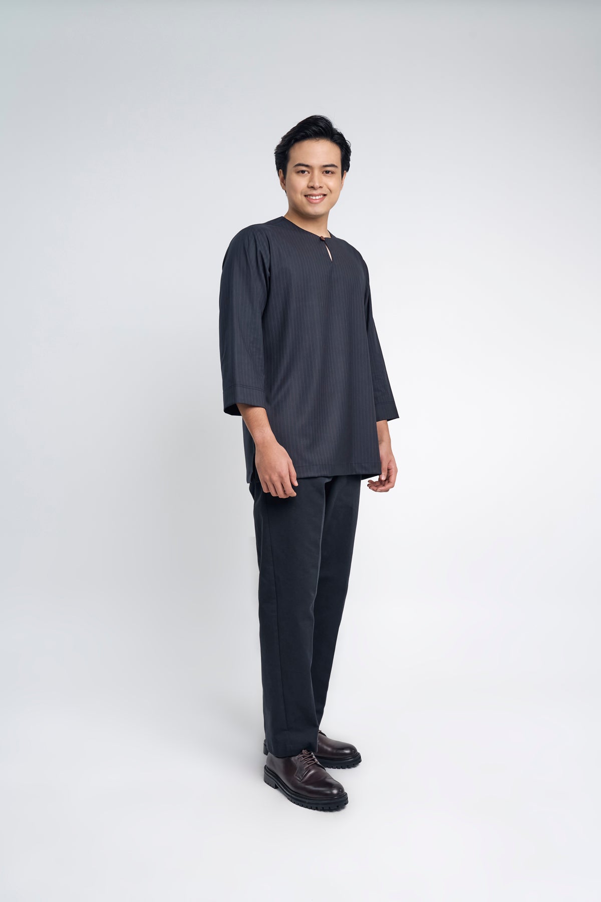 Pasak Modern Fit Top Quarter Sleeves - Dark Blue