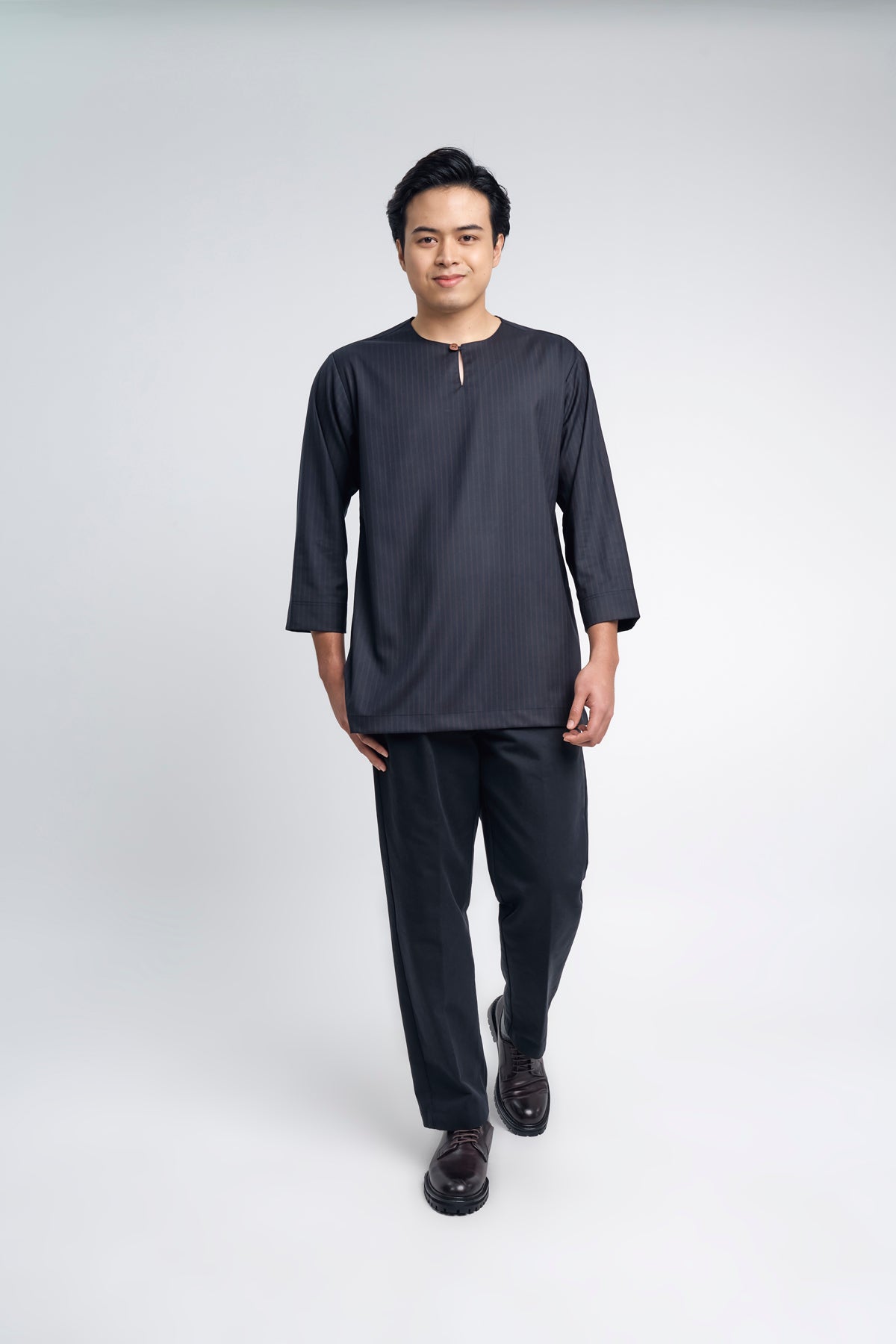 Pasak Modern Fit Top Quarter Sleeves - Dark Blue