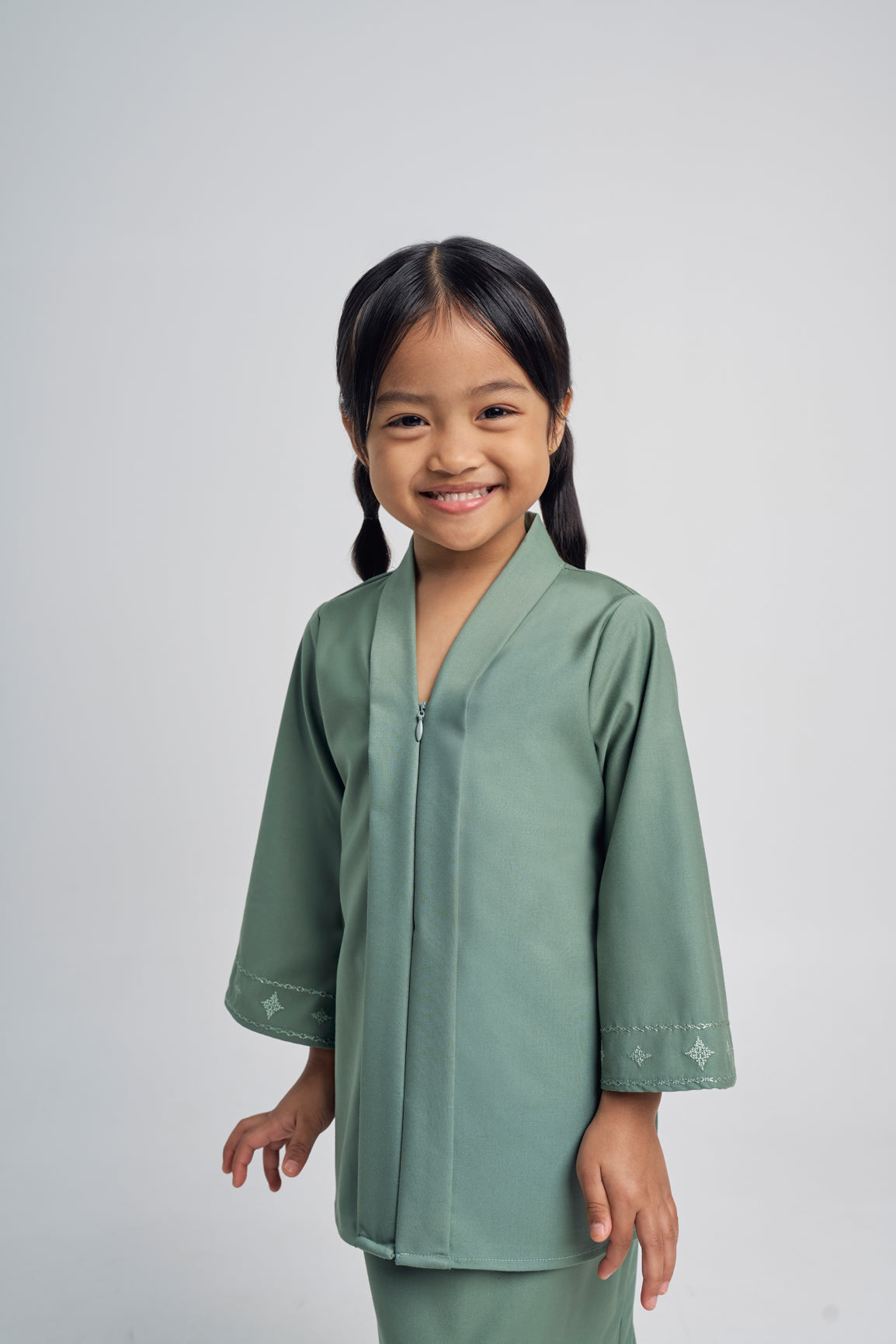 Patawali Girl Kebaya - Grass Green