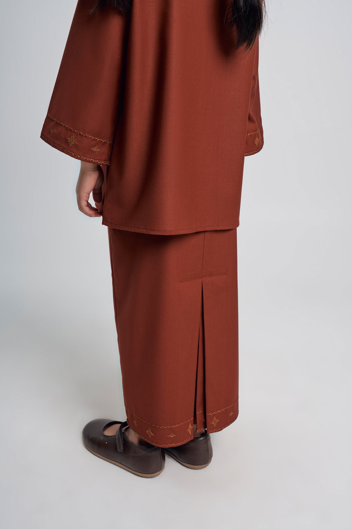 Patawali Girl Kebaya - Bean Brown