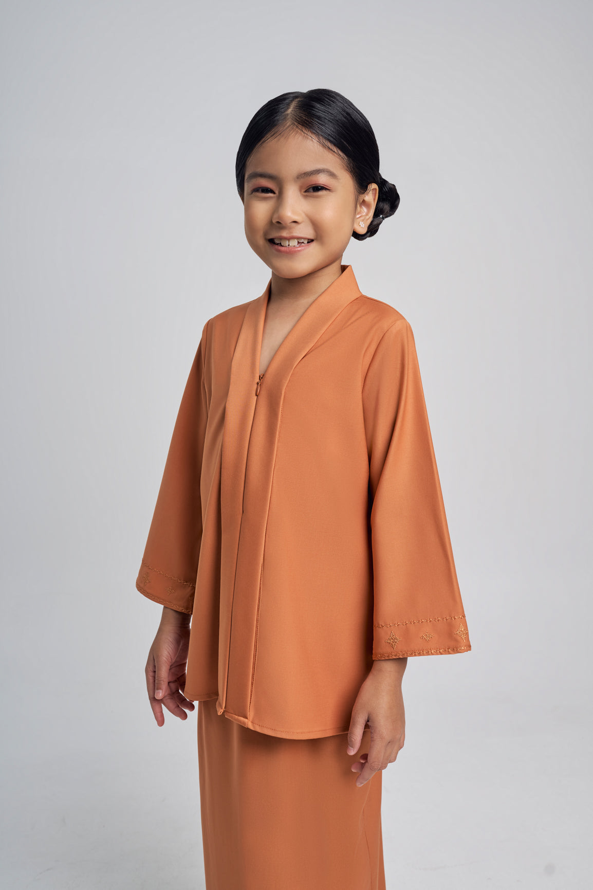 Patawali Girl Kebaya - Apricot