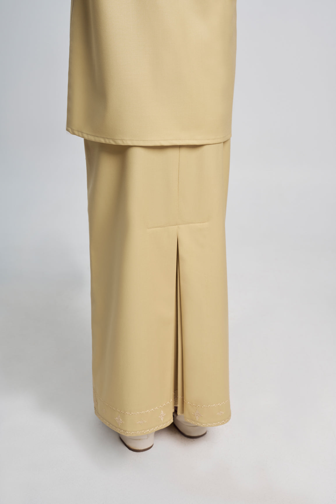 Patawali Girl Kebaya - Buttermilk