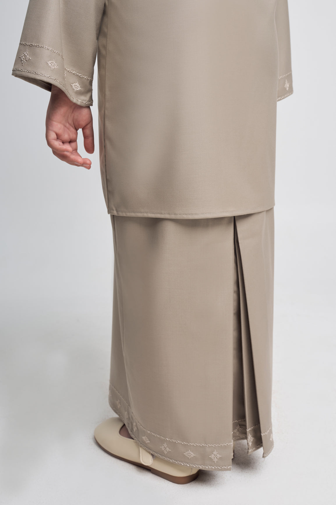 Patawali Girl Kebaya - Light Olive